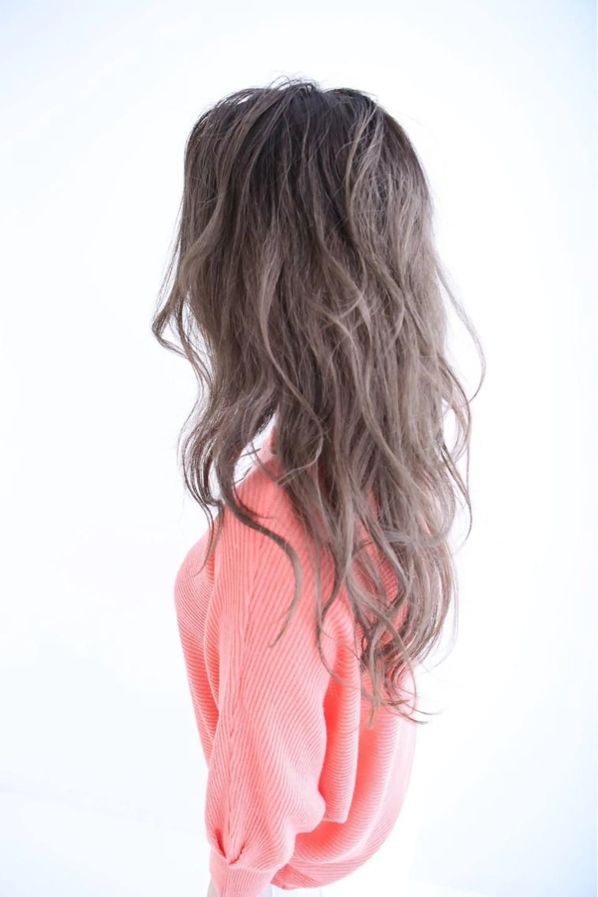 ロング ブリーチなしダブル/ レイヤーカット 小棹のヘアスタイル