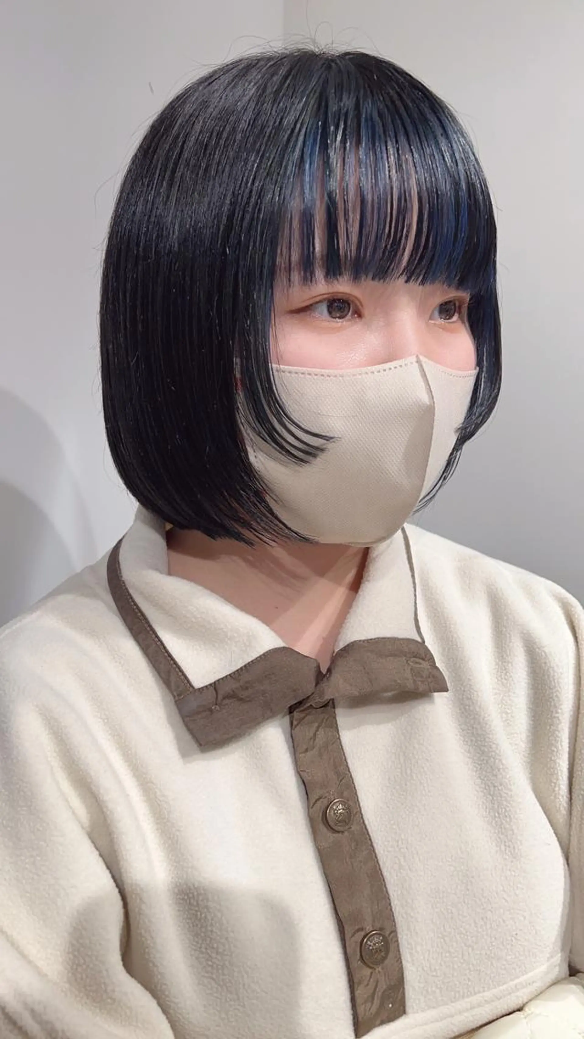 ショート カラー ブルーカラー ボブ 顔周りカット 姫カット カット ヘアカラー トリートメント ヘッドスパ GO TODAY  SHAIRE  SALON   渋谷モディ所属・スキバサミを使わない カット🌼唯🌼のヘアスタイル