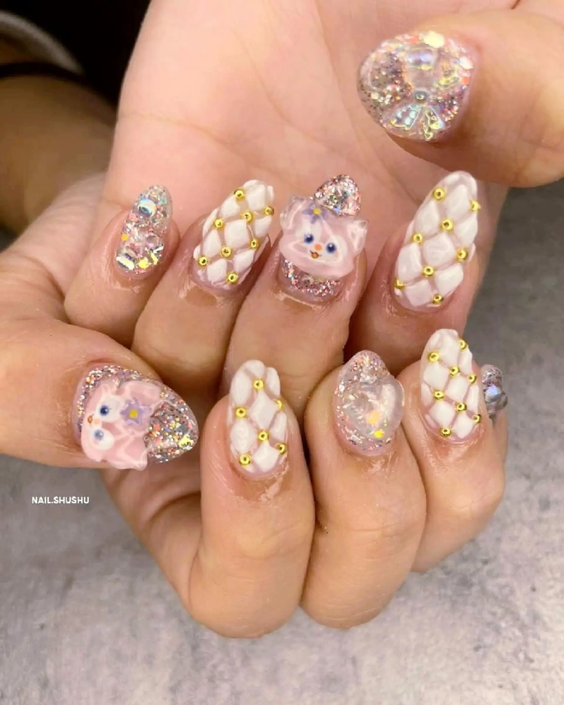 ネイル 3dパーツ/流行り 👧shushu❤️のネイルデザイン