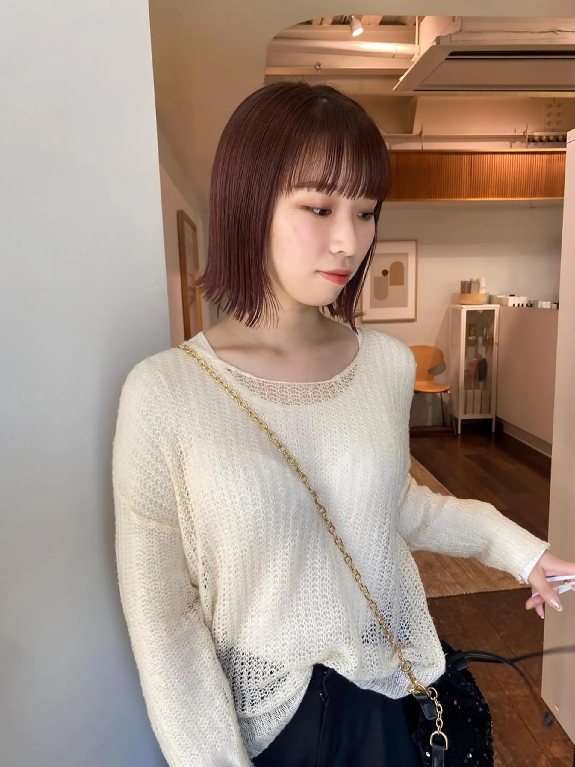 ショート カラー 切りっぱなしボブ ブラウンカラー レッドカラー レッドブラウン ボブ SALOWIN原宿iori店所属・レイヤー🌟艶カラー 🕊まやのヘアスタイル