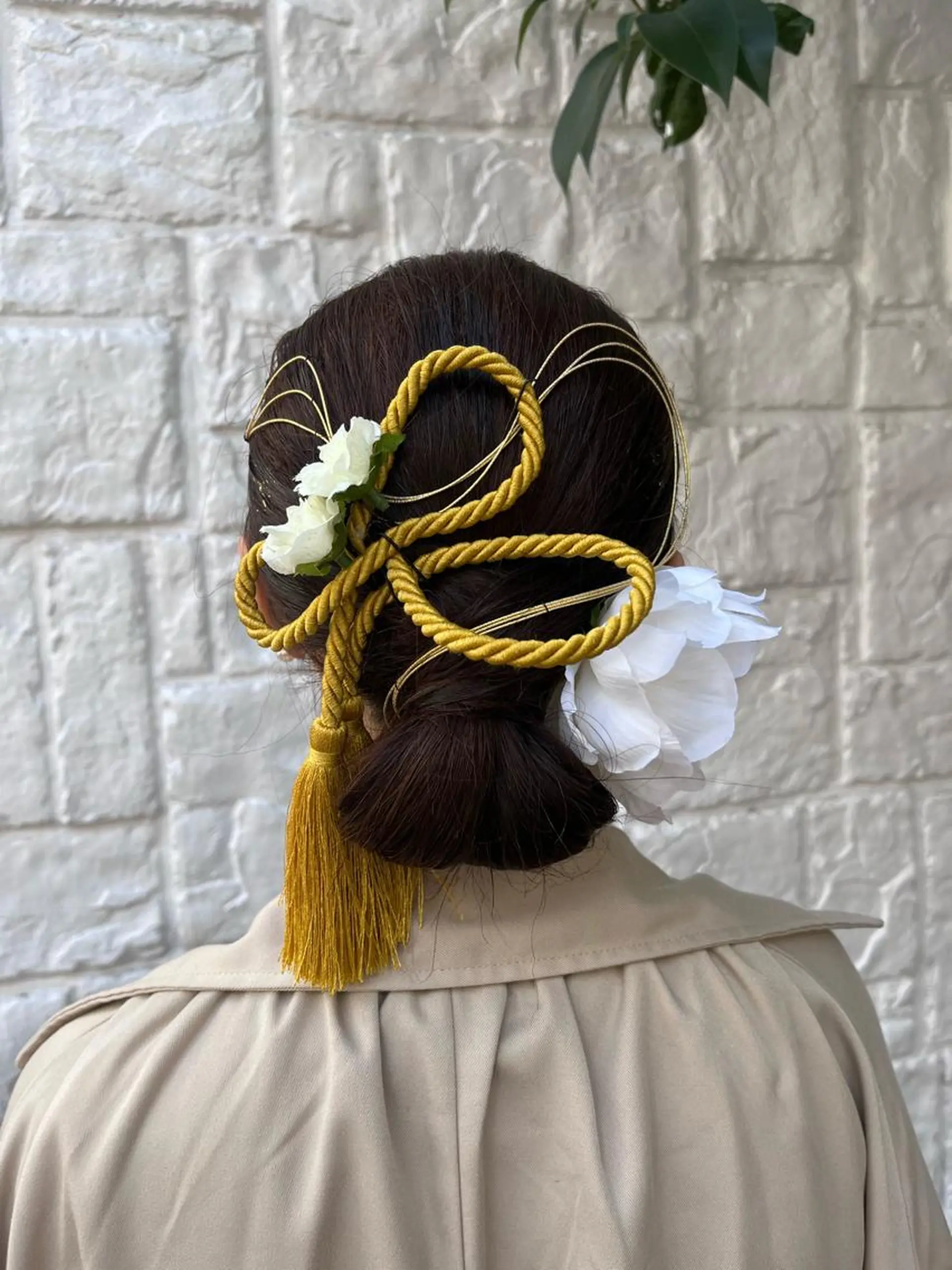 セミロング ヘアアレンジ カジュアルを女っぽく 𝗮𝘆𝗮𝗰𝗼のヘアスタイル