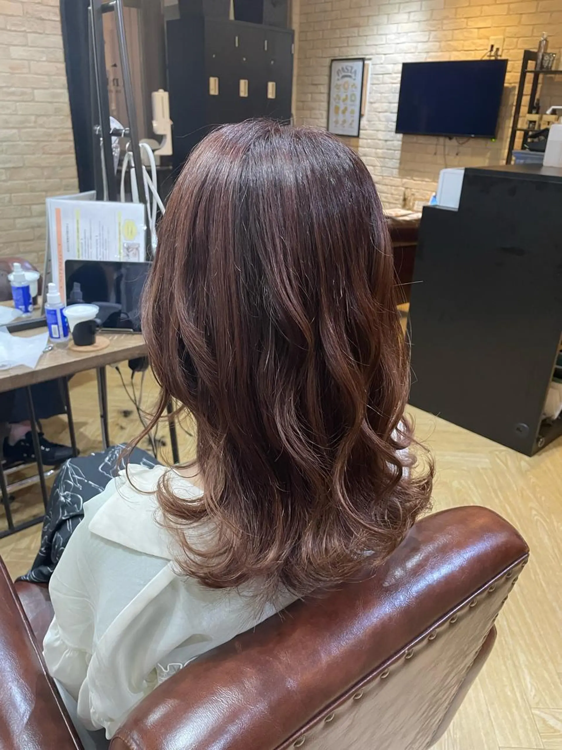 セミロング MIKU ナチュラルヘア✂️✨のヘアスタイル