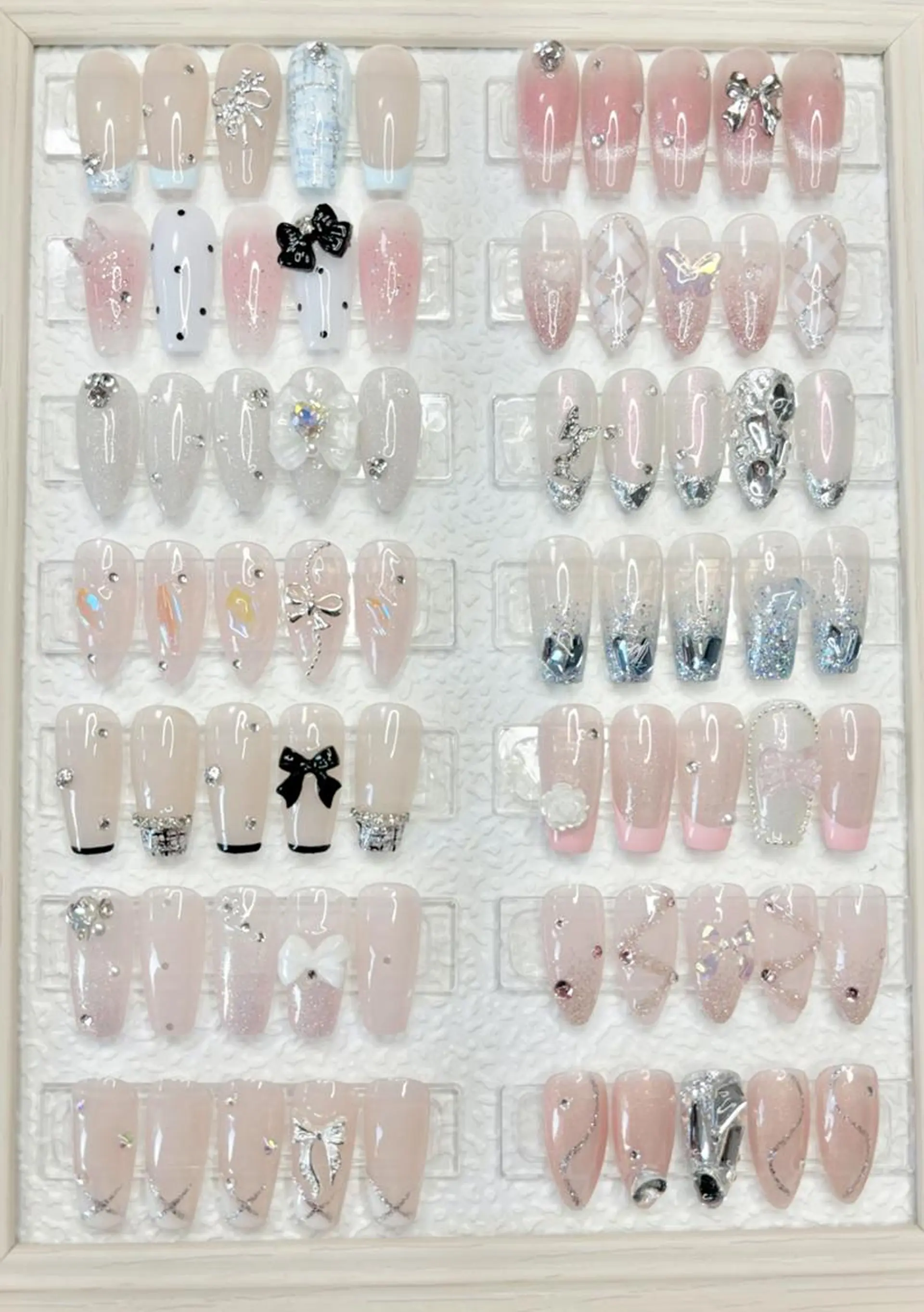 ネイル ハンドネイル 🎀Luvia nail✨のネイルデザイン