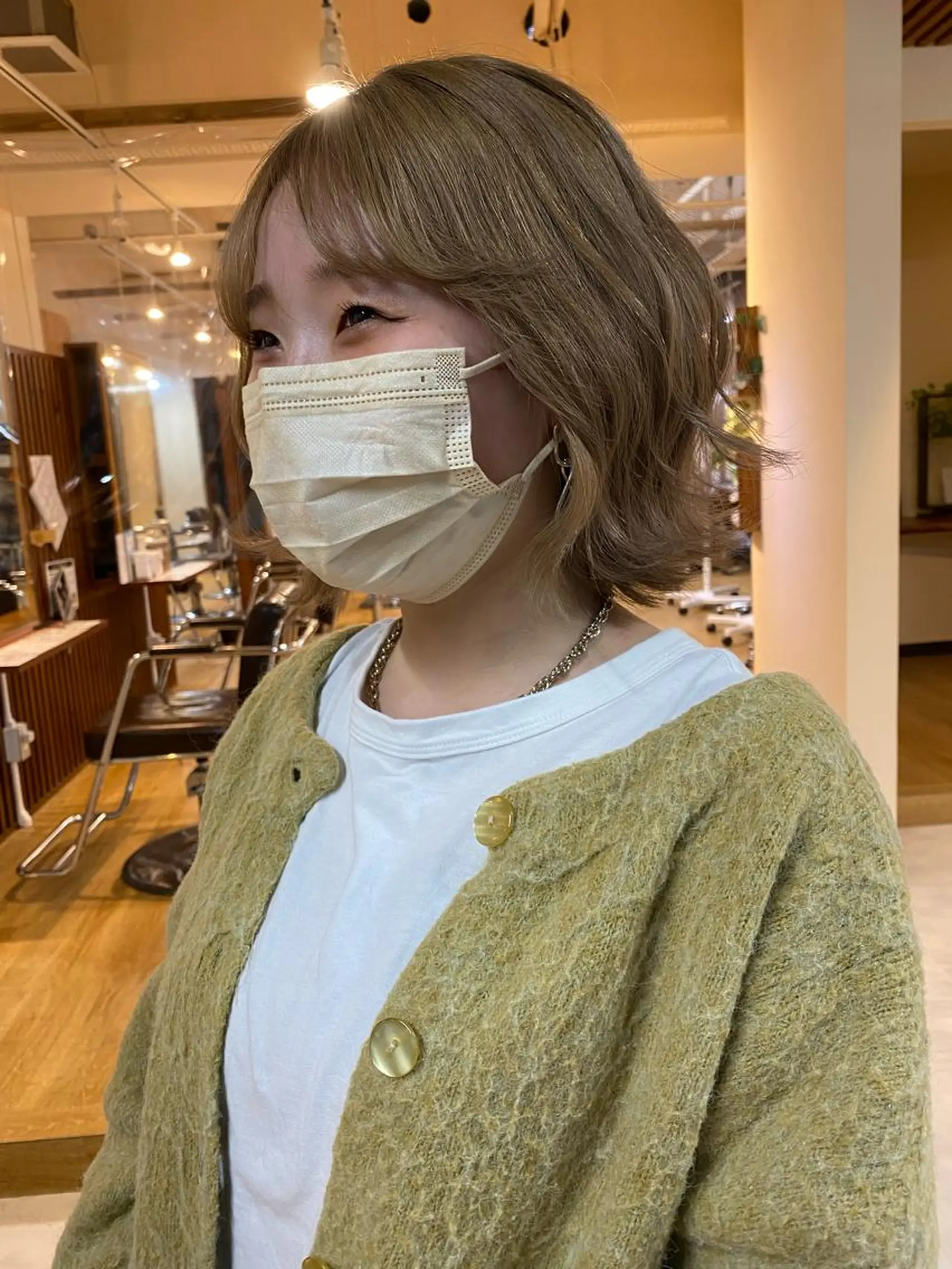 ミディアム カラー ベージュカラー 白髪ぼかし バレイヤージュ志鎌のヘアスタイル