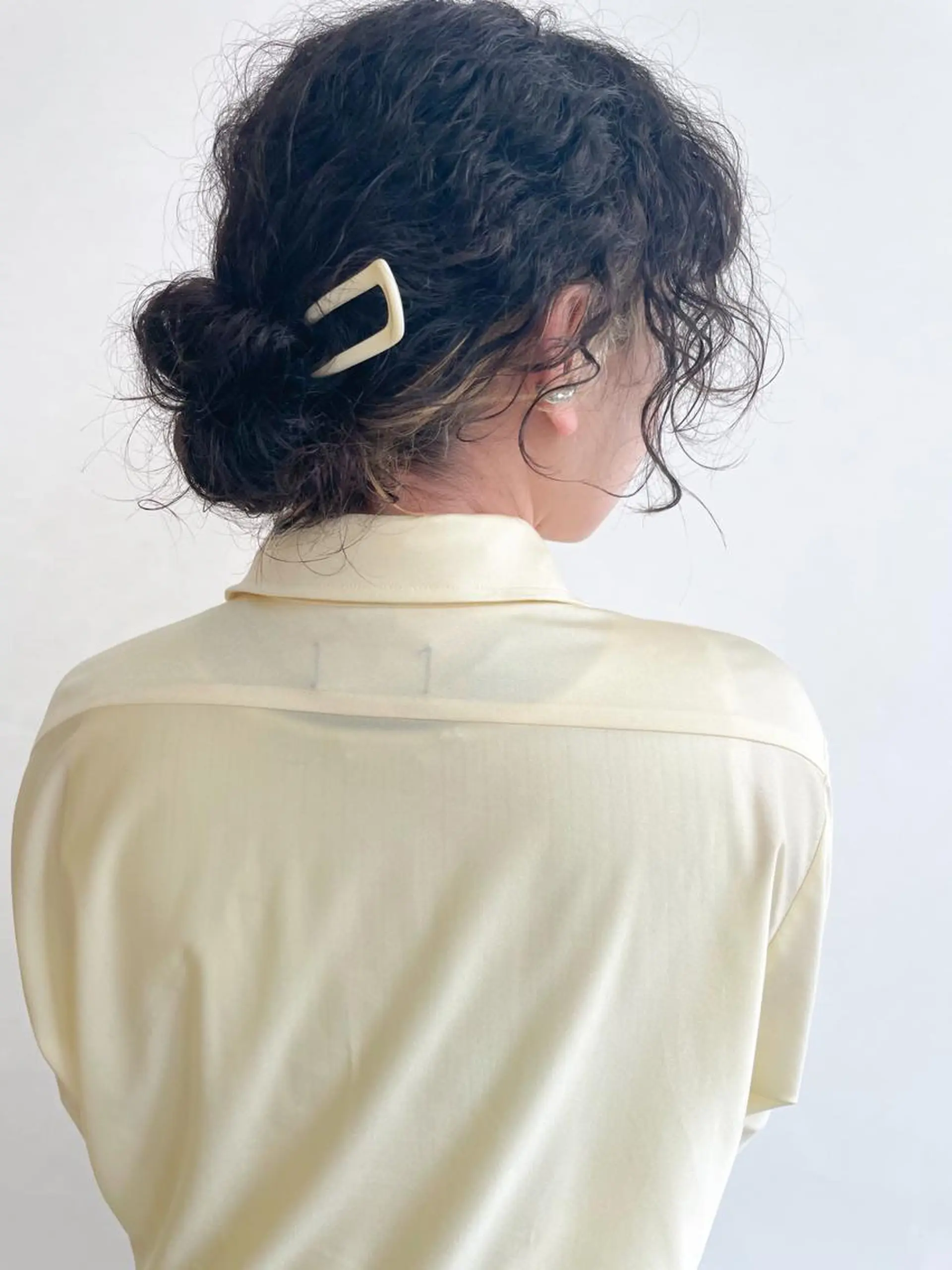 セミロング カラー パーマ ヘアアレンジ インナーカラー 原宿美容室Cura所属・パーマ美容師🌈中村 絢美のヘアスタイル