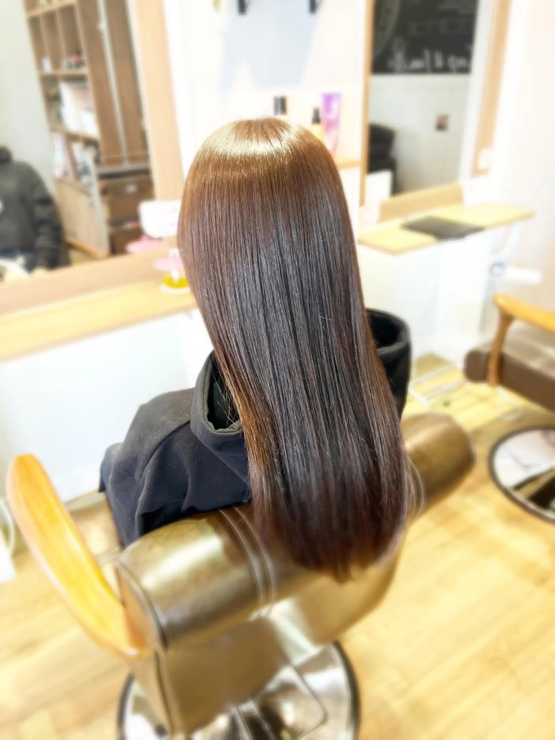 ロング カラー アッシュ ピンクカラー カット ヘアカラー トリートメント 堀 望美のヘアスタイル