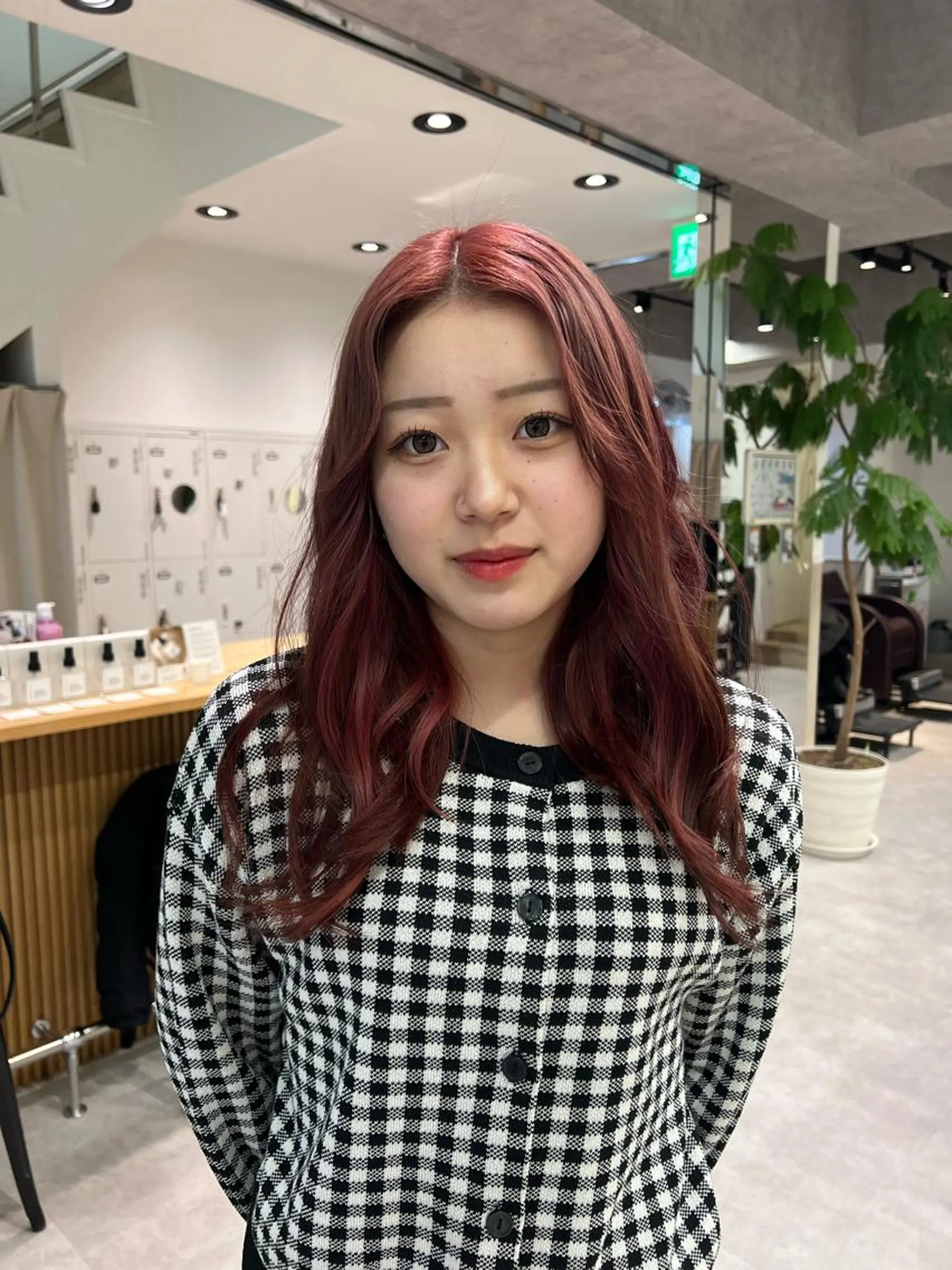 セミロング カラー カット ヘアカラー トリートメント 🍀お悩み改善憧れの 美髪　小林風雅のヘアスタイル