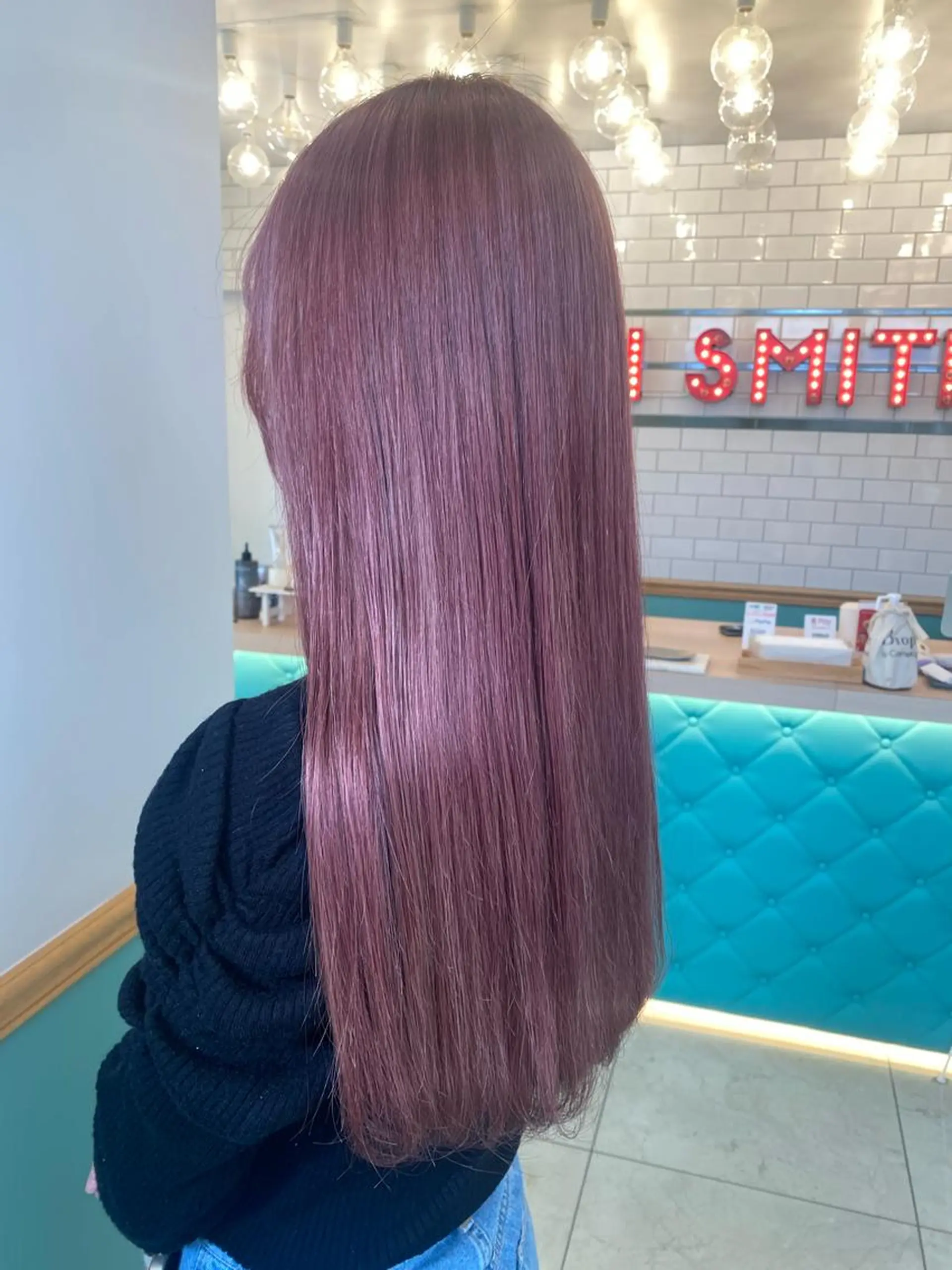 ロング ma naのヘアスタイル