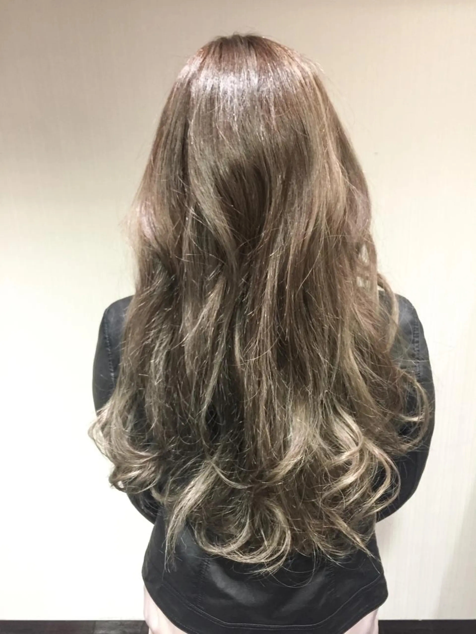 ロング カラー ◆◇◆ナカハマ アキト◆◇◆のヘアスタイル