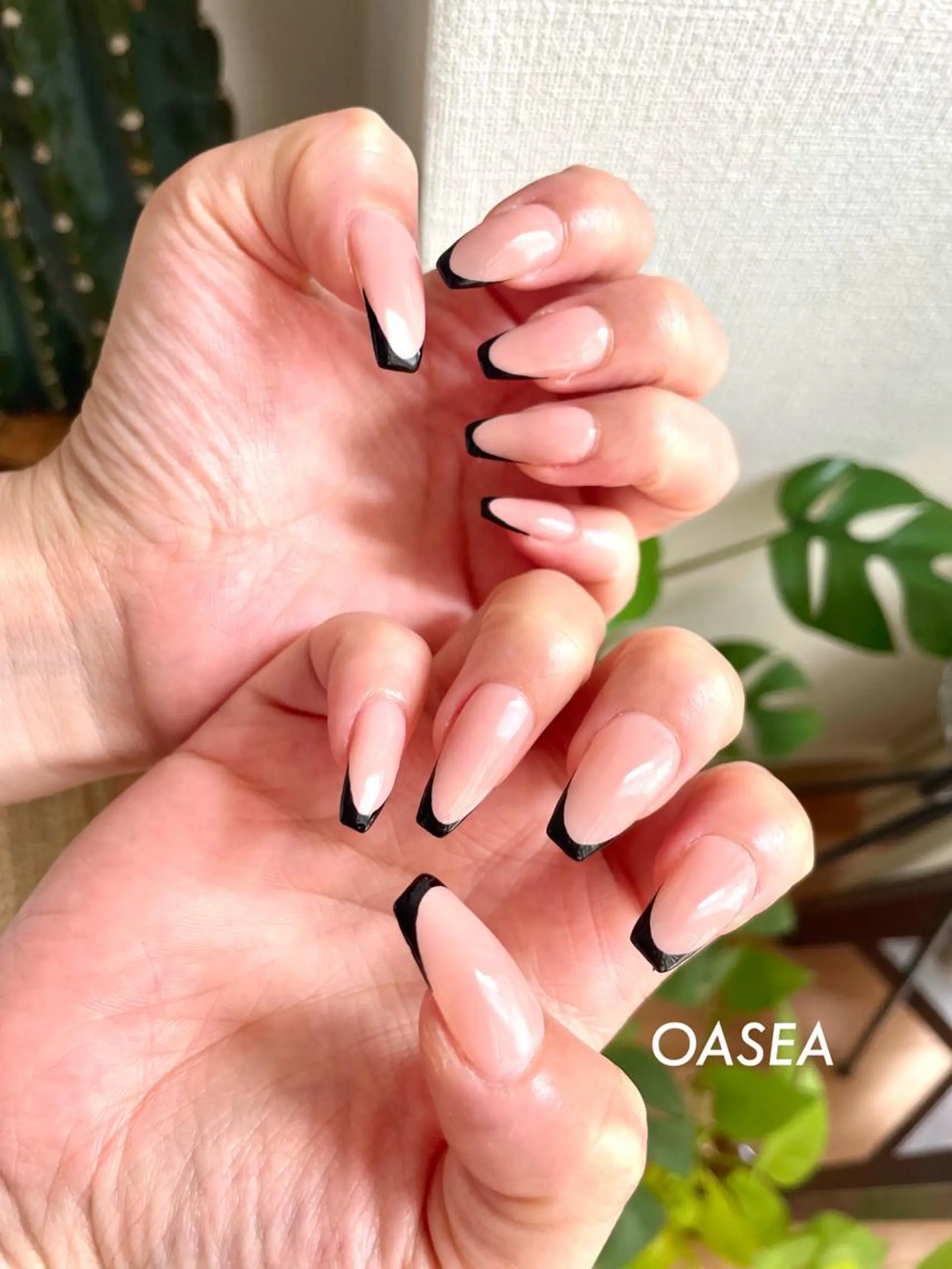 ネイル ハンドネイル 🌞💜 KAORI 🌴のネイルデザイン