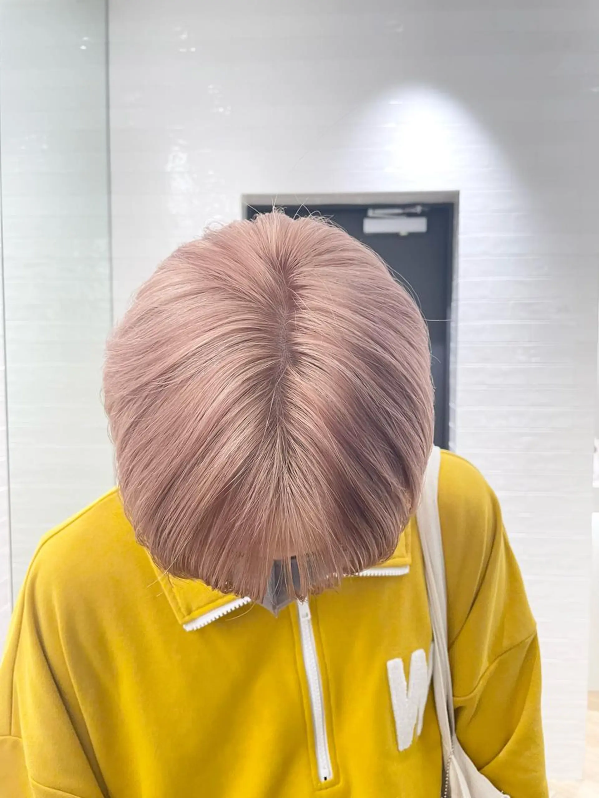 ショート カラー ベージュカラー ブリーチ ピンクカラー ホワイトベージュ ヘアカラー 艶カラーリスト 🌈銀座🌈牛込萌香のヘアスタイル