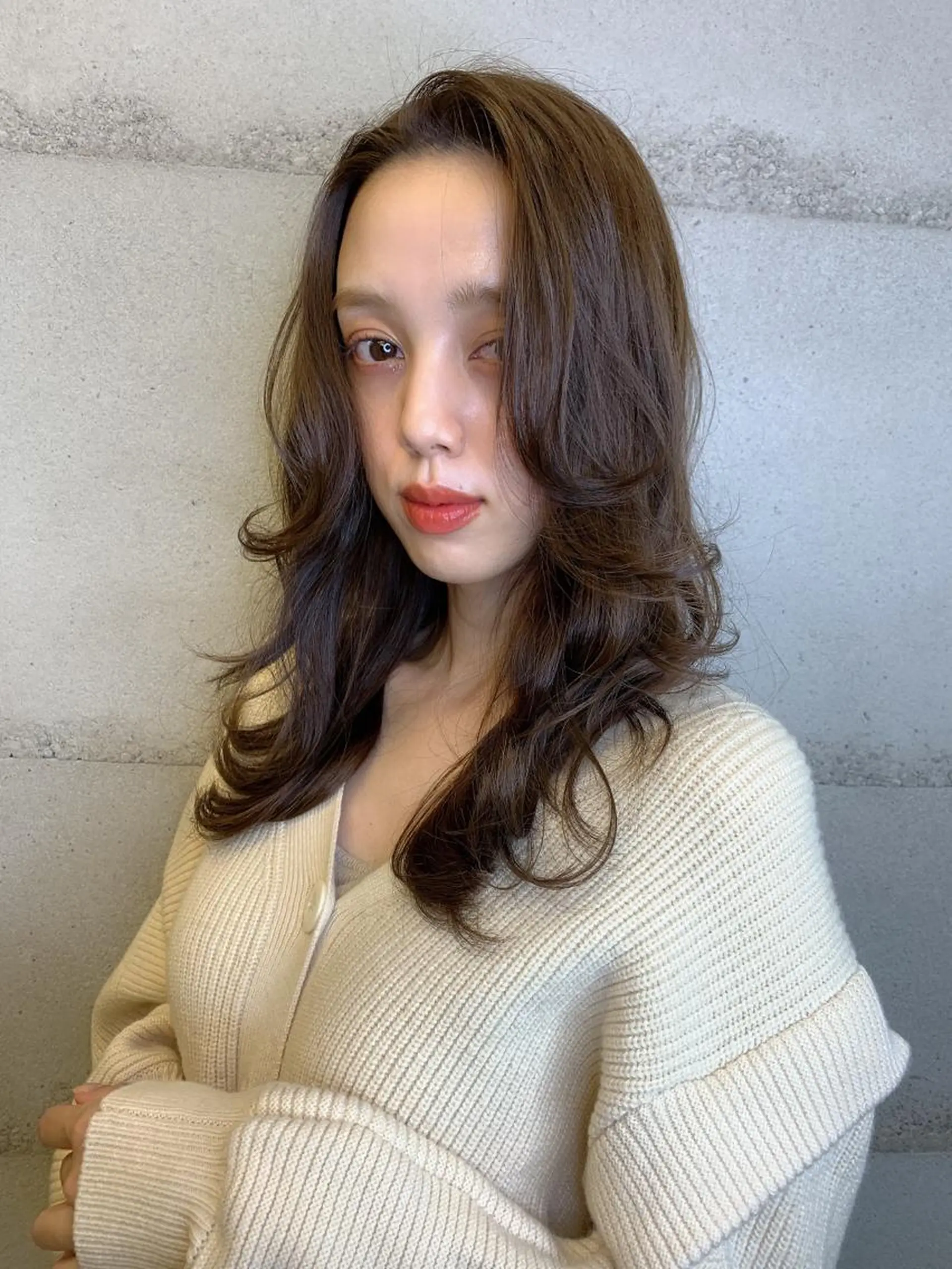 ロング カラー 透明感/オリーブ/ グレージュ/YUKAのヘアスタイル