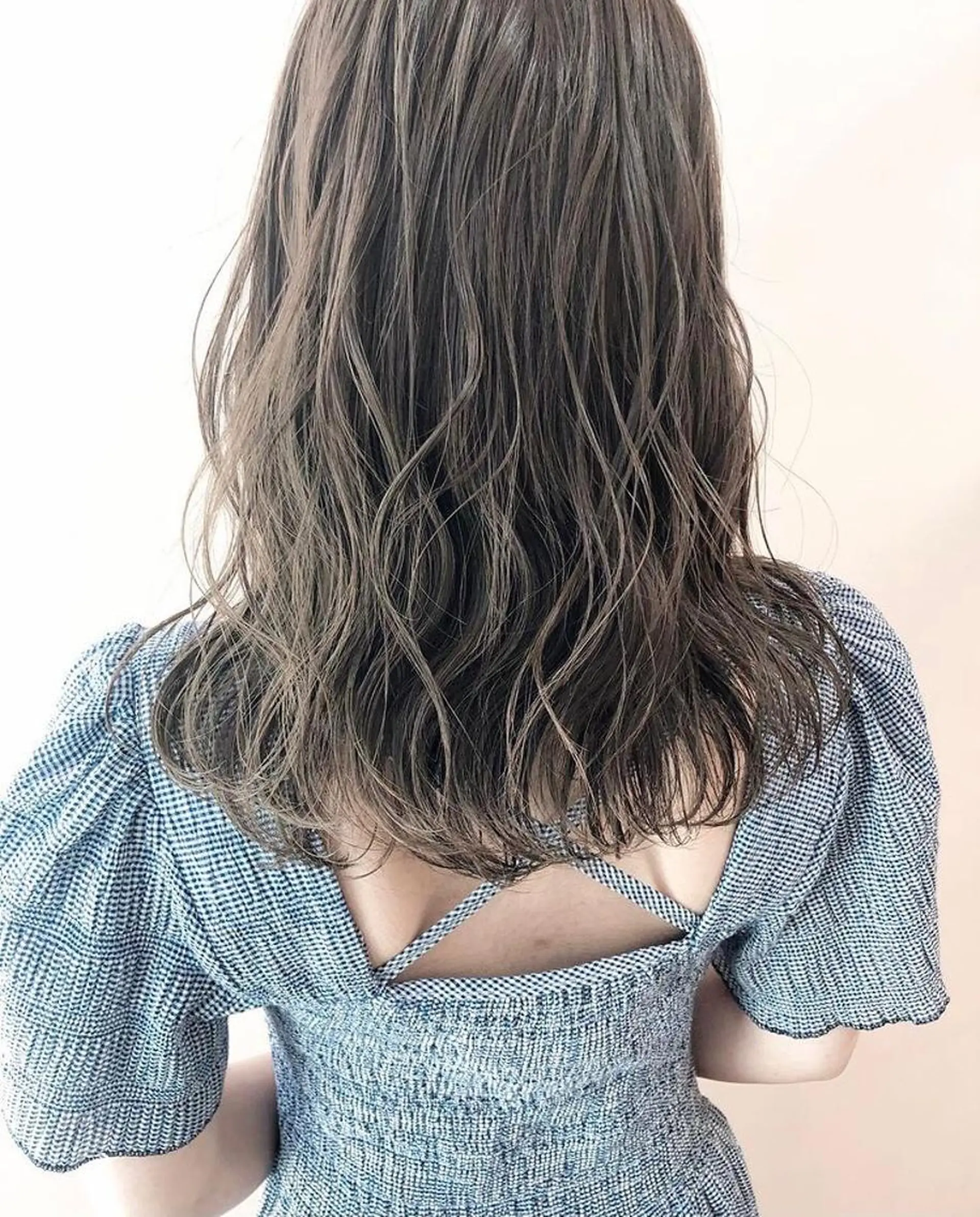 セミロング カラー カット ヘアカラー HATSUMEI ゆうまのヘアスタイル