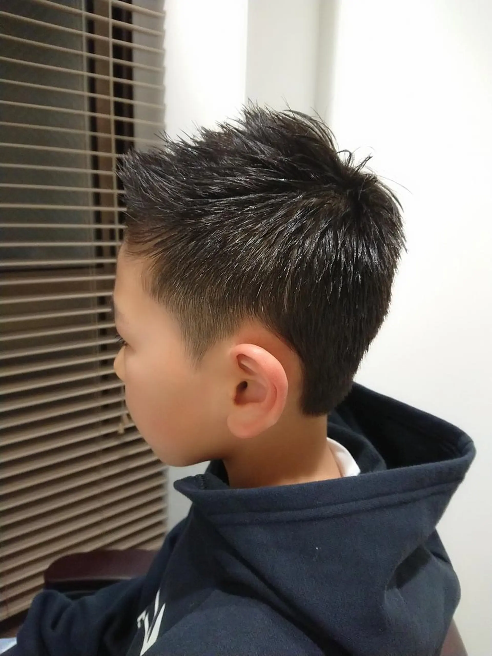 キッズ カット GO TODAY SHAiRE SALON 横須賀所属・ハイライト⭐️上野 高広のヘアスタイル