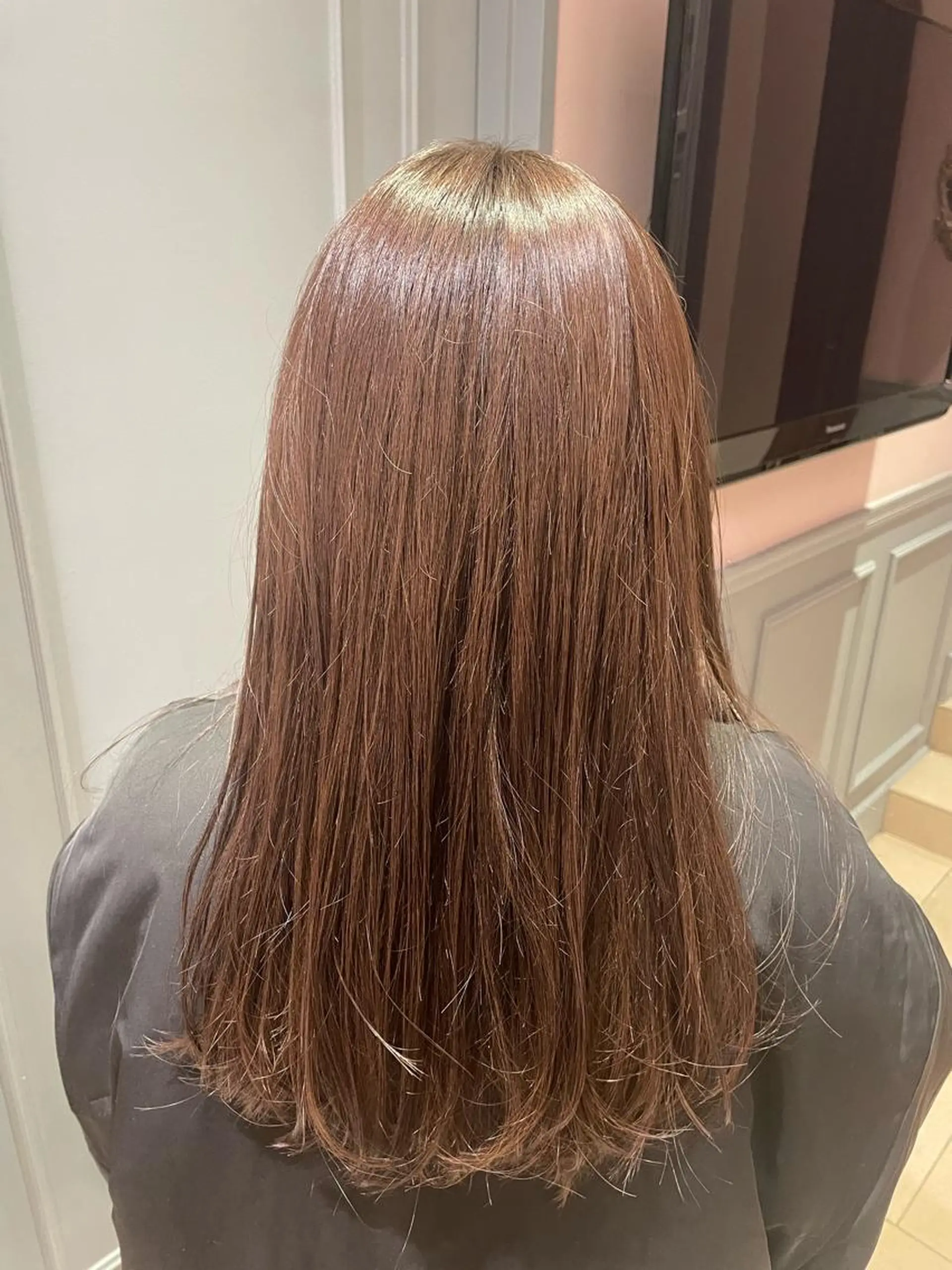 ロング カットモデル ヨネダのヘアスタイル