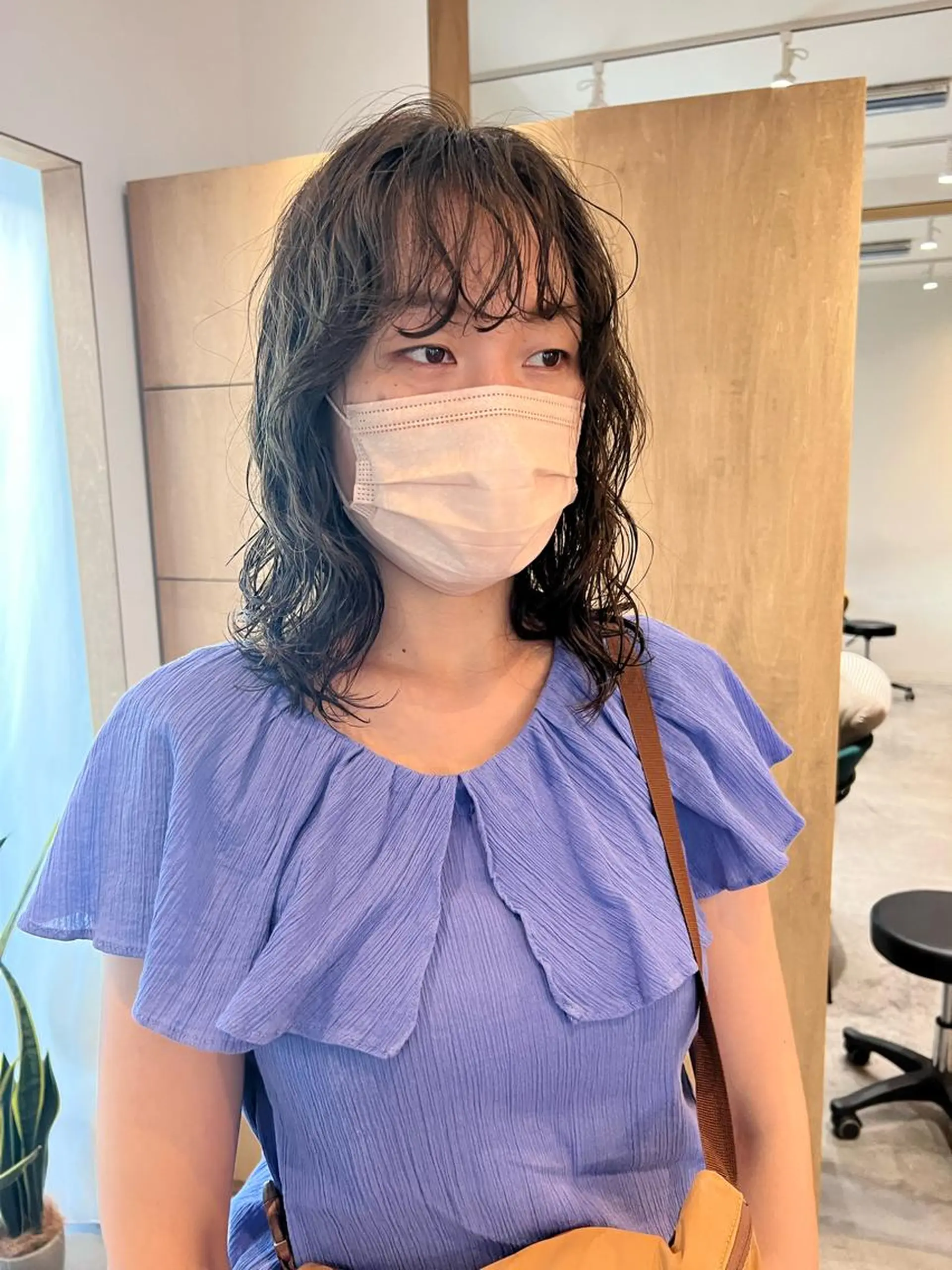 ミディアム パーマ ミディアムパーマ /癖毛パーマのヘアスタイル