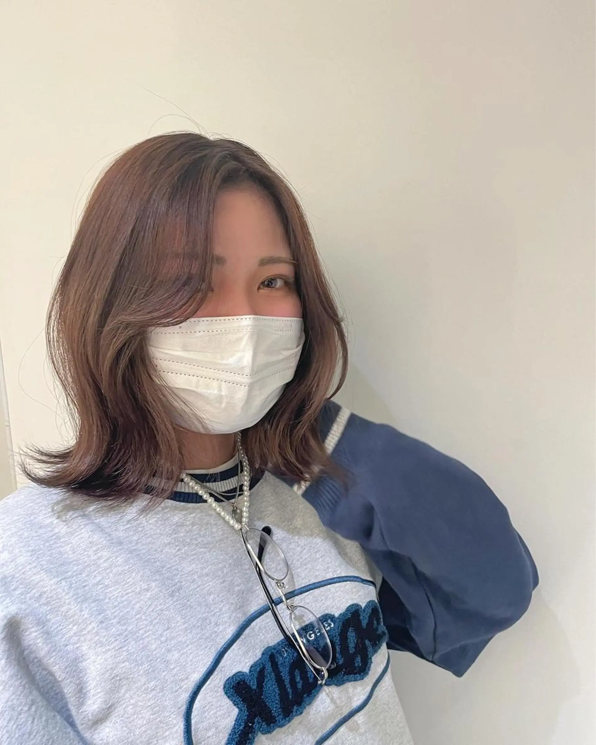 ミディアム カラー 透明感カラー 銀座／骨格診断／ ハイトーン／三井遥叶のヘアスタイル