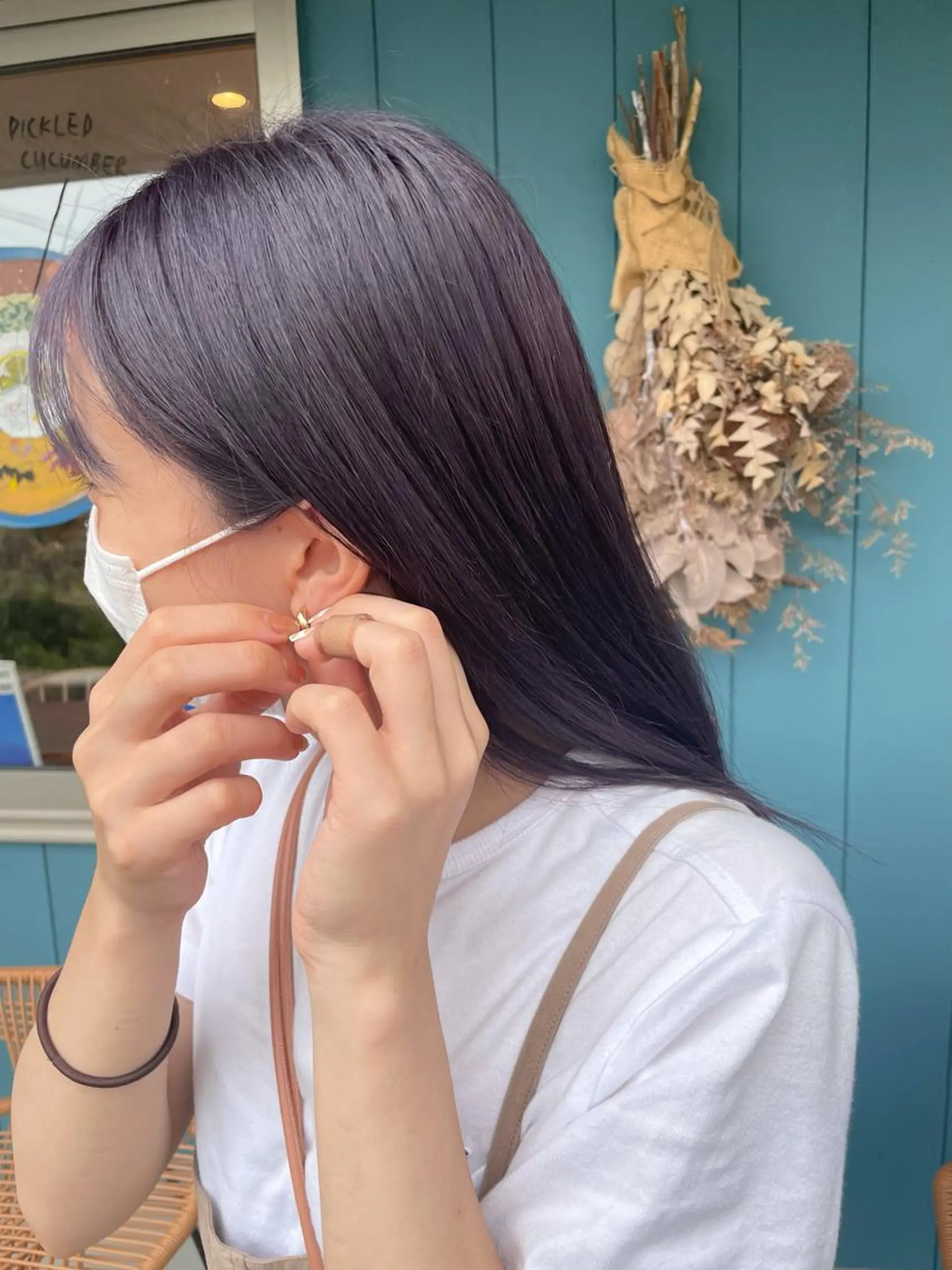 セミロング カラー akane .のヘアスタイル