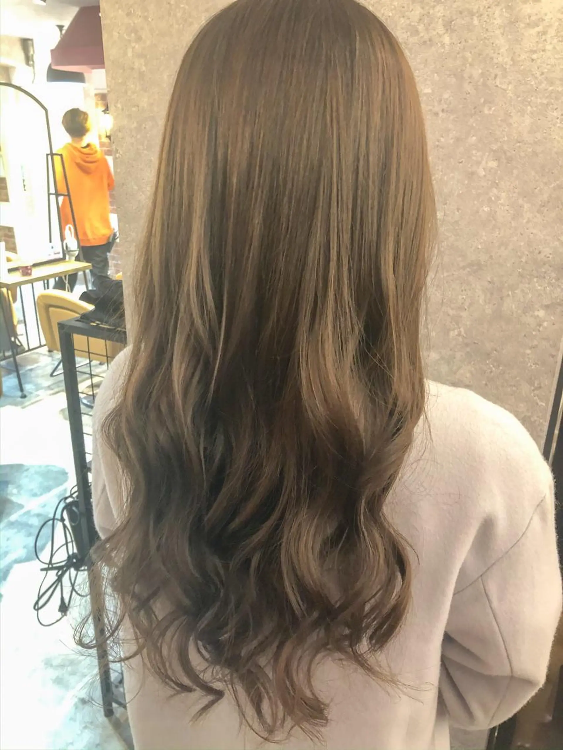 ロング ロング 小顔カット トリートメント 髪質改善縮毛矯正 リピートNo.1米倉のヘアスタイル