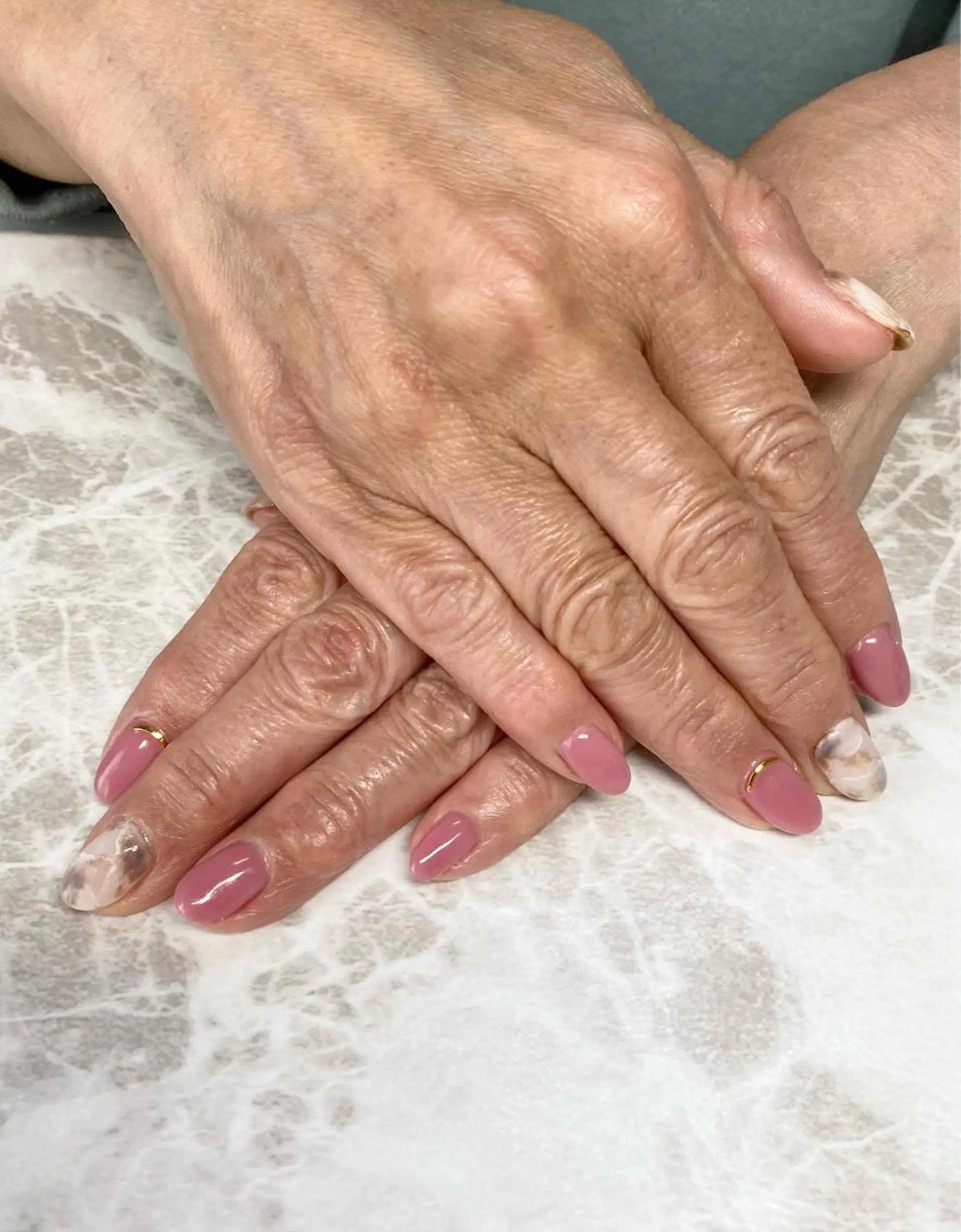 ネイル ハンドネイル ゆぴねいる所属・ゆぴねいる yupinailのネイルデザイン