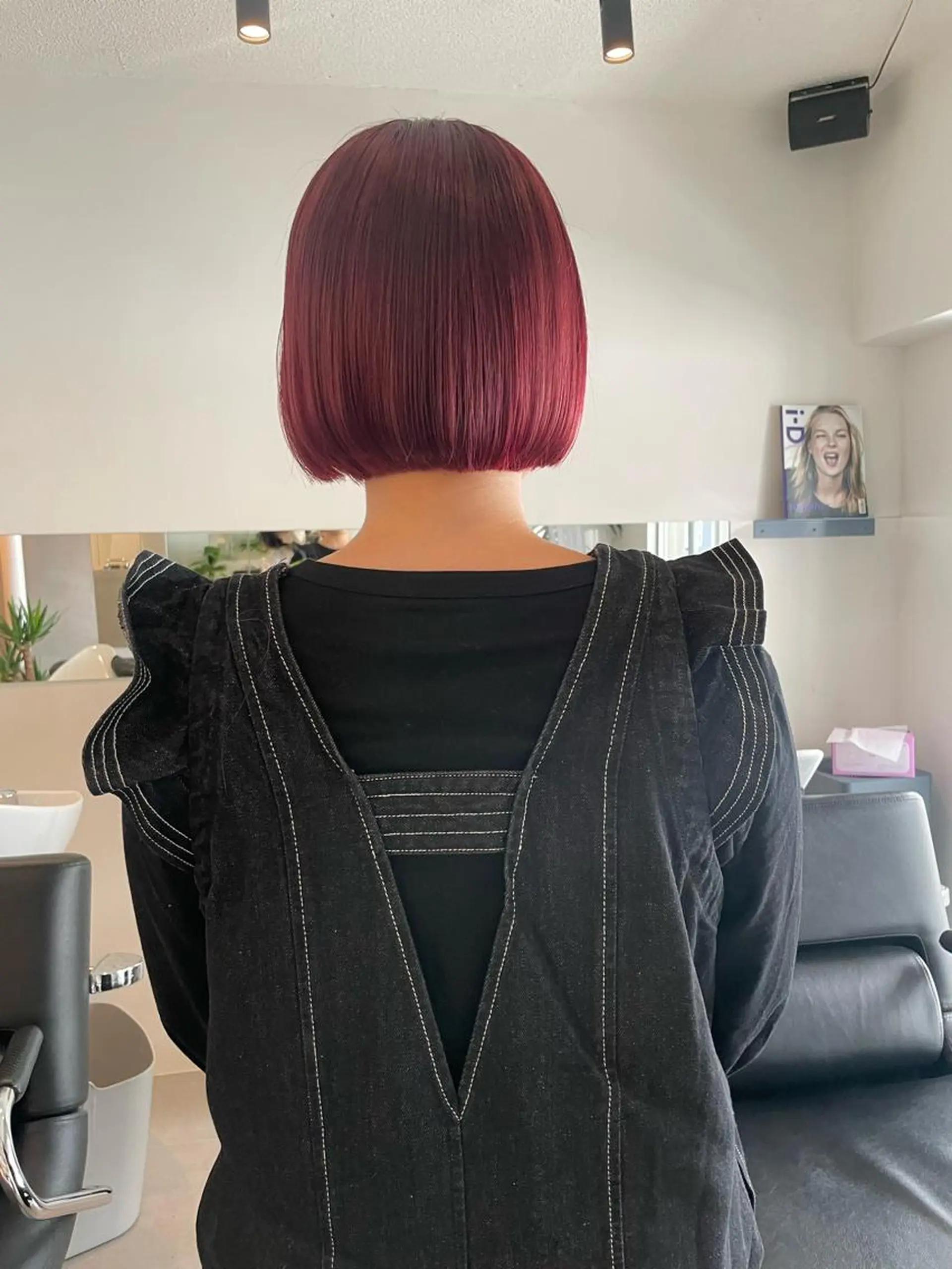 ショート カラー suvvy hairsalonのヘアスタイル