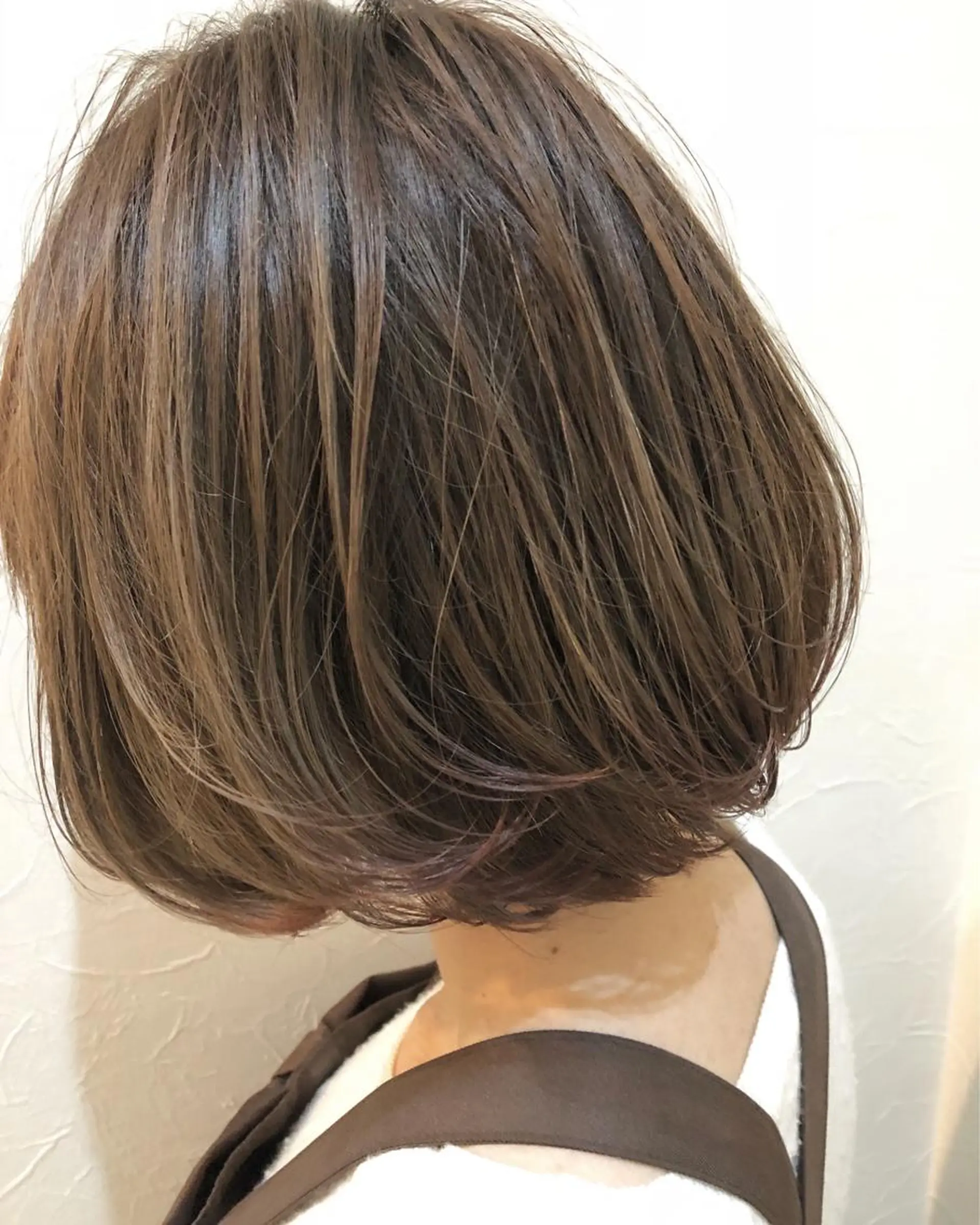 ショート カラー ハイトーンカラー パープルカラー 過去一の柔髪ヘア 🌿IVYjoureのヘアスタイル