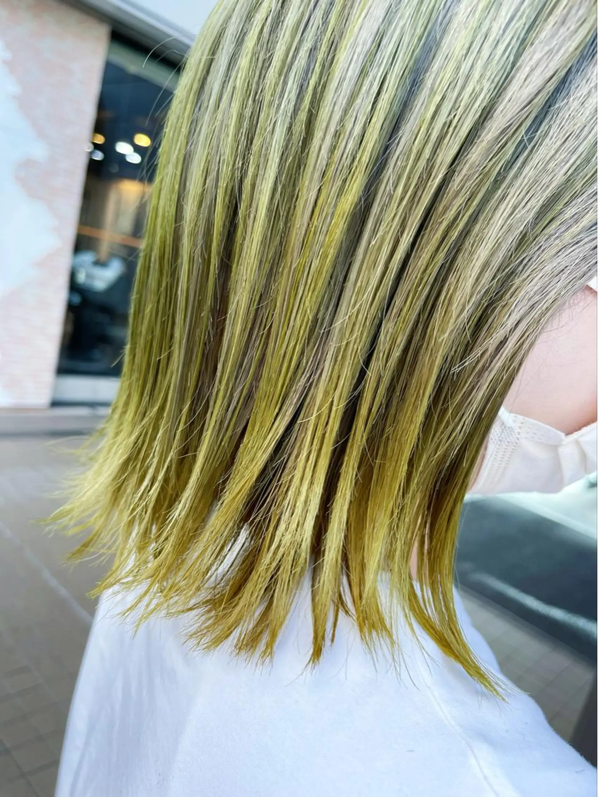 ミディアム カラー イエローカラー カット ヘアカラー トリートメント Zina天王寺 CHIAKIのヘアスタイル