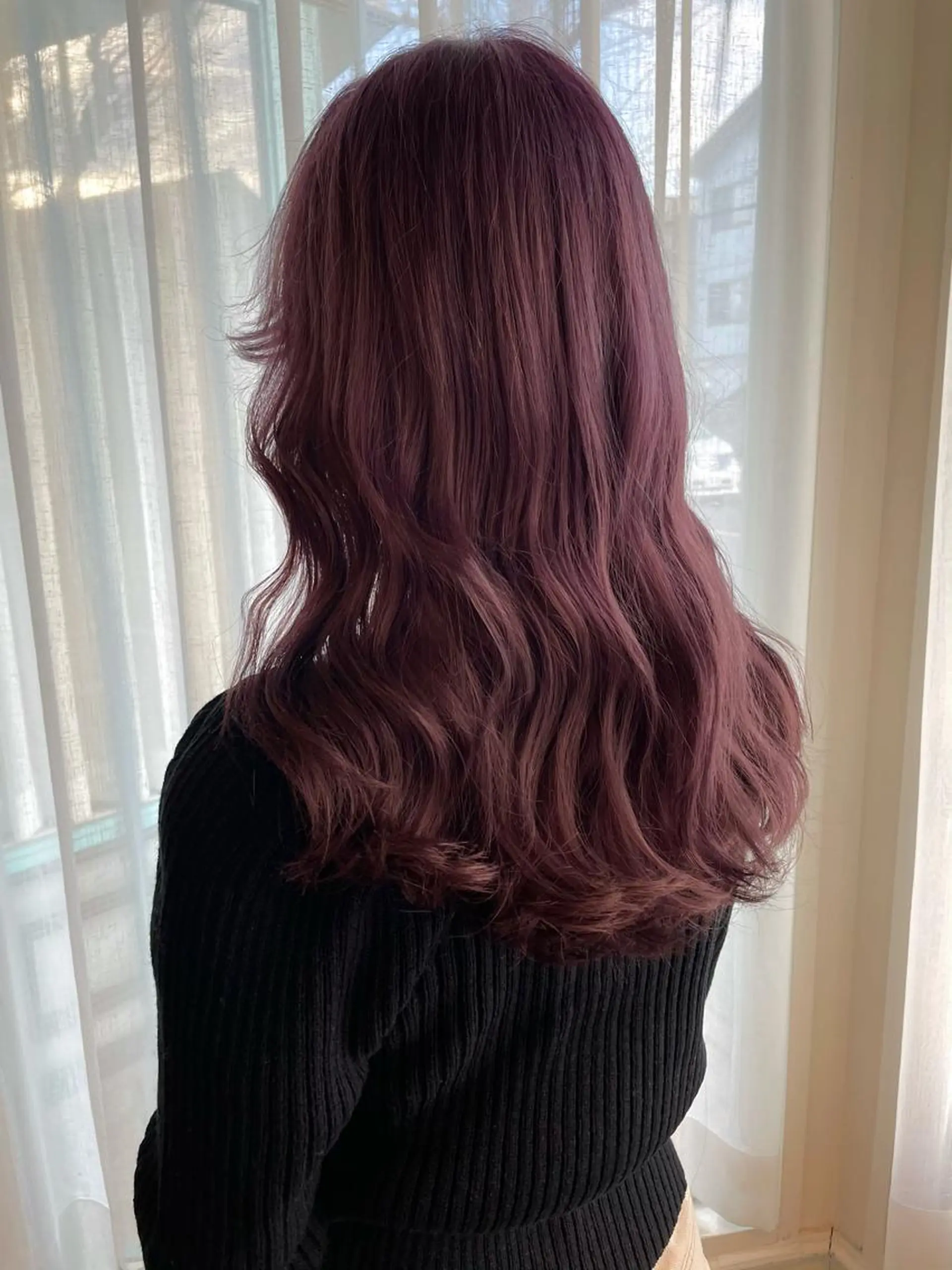 ロング カラー 安藤 佑衣のヘアスタイル