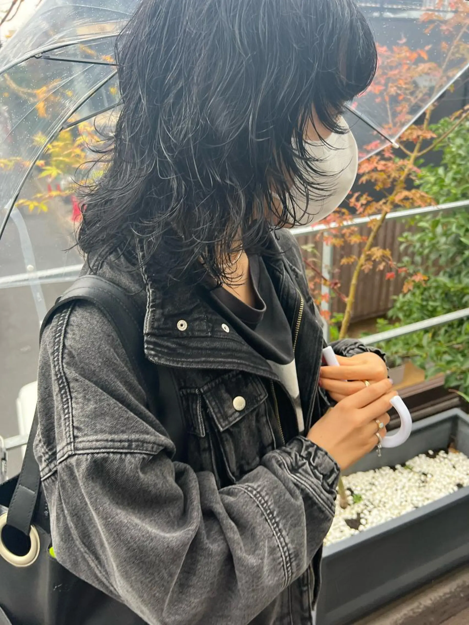 ミディアム パーマ ミディアムパーマ 顔周りカット ニュアンスパーマ sakoda shunkiのヘアスタイル