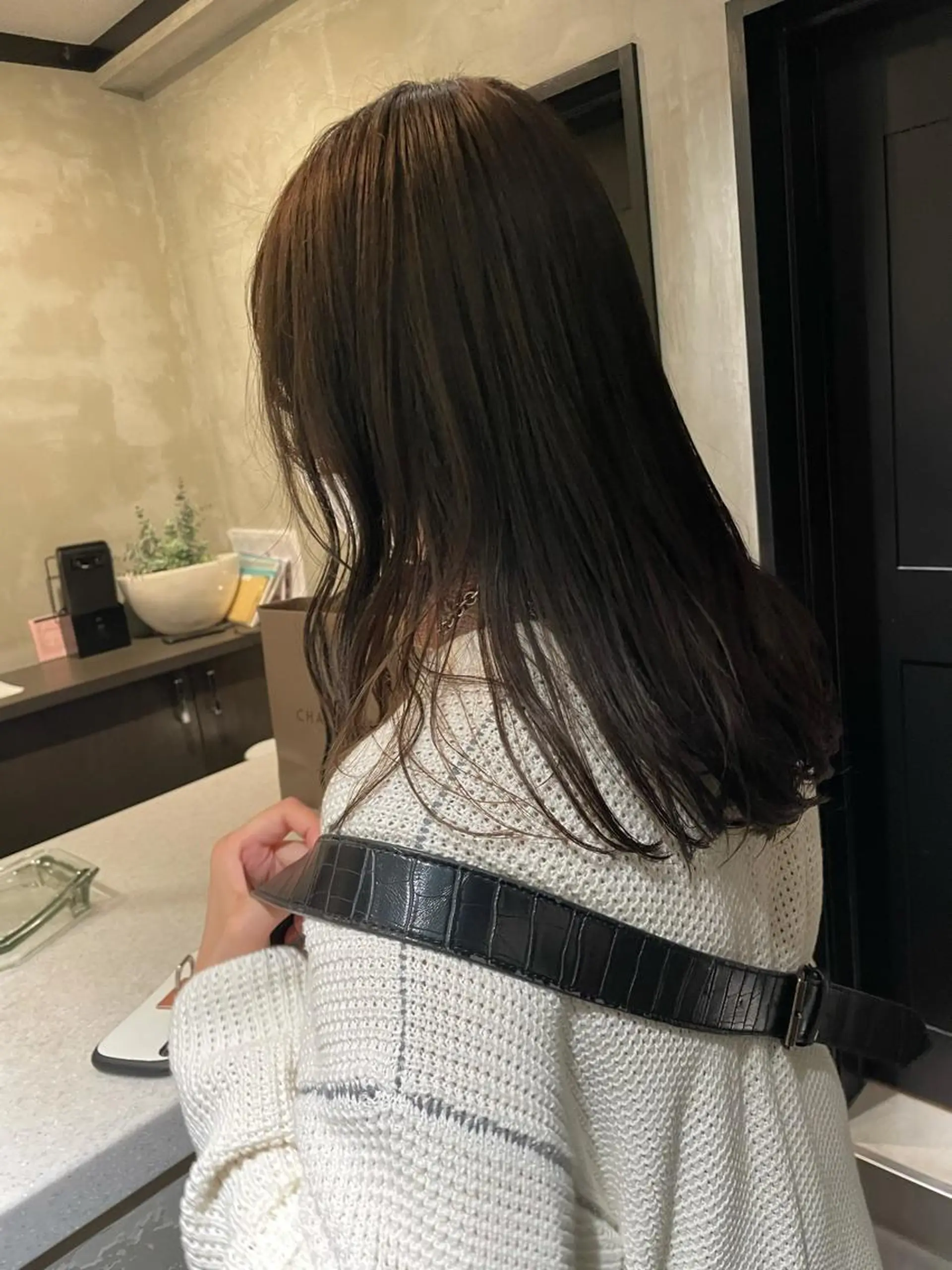 セミロング カラー classic 新横浜所属・大人girly🛋️ 🤍yukakoのヘアスタイル