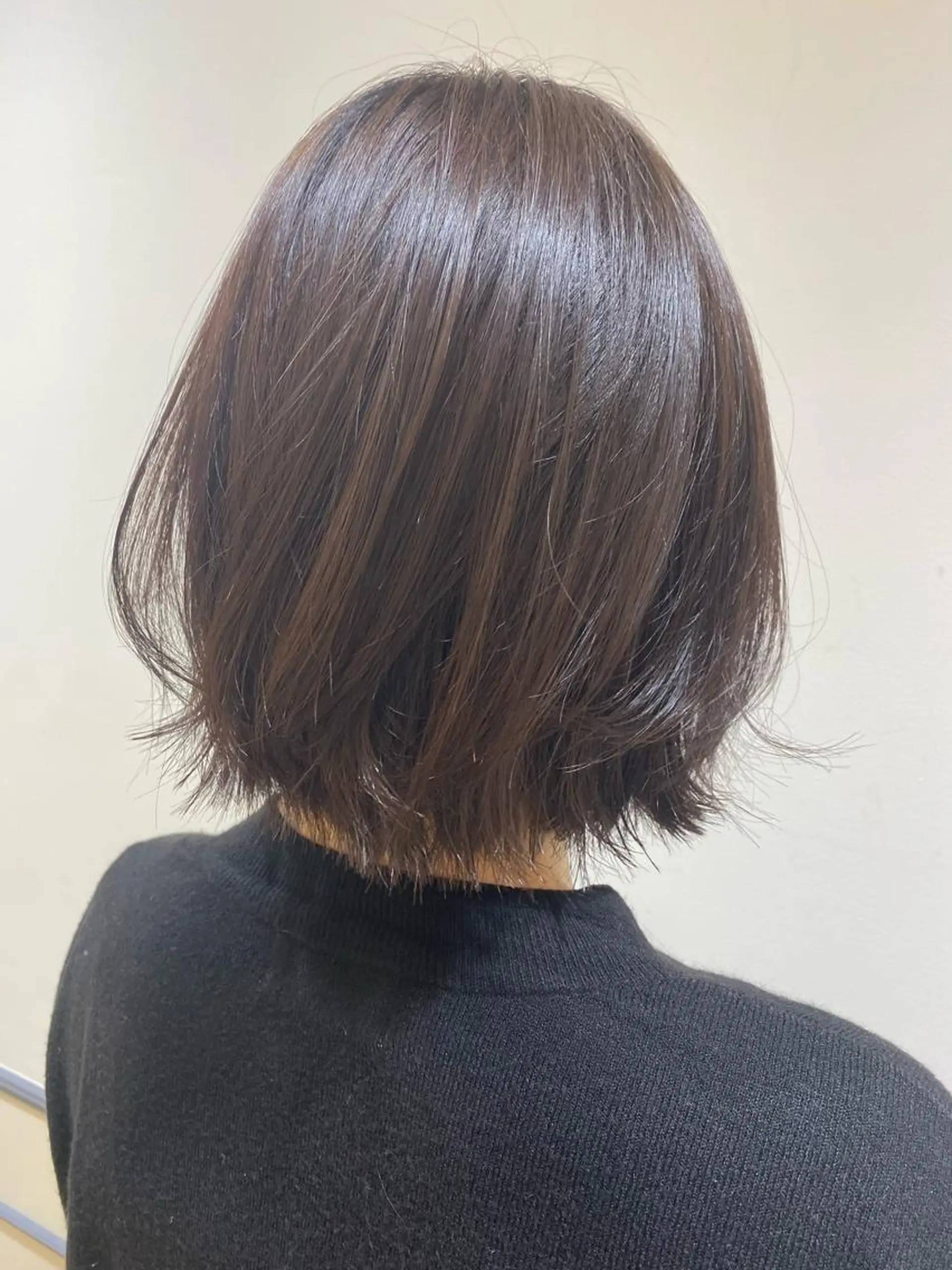 ミディアム 宮内 真乃のヘアスタイル