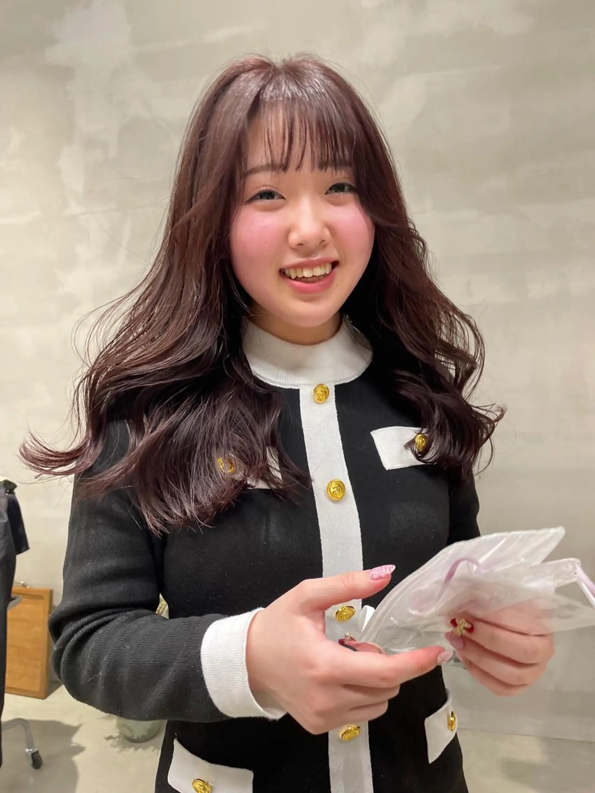 カラー wewe: momoeのヘアスタイル