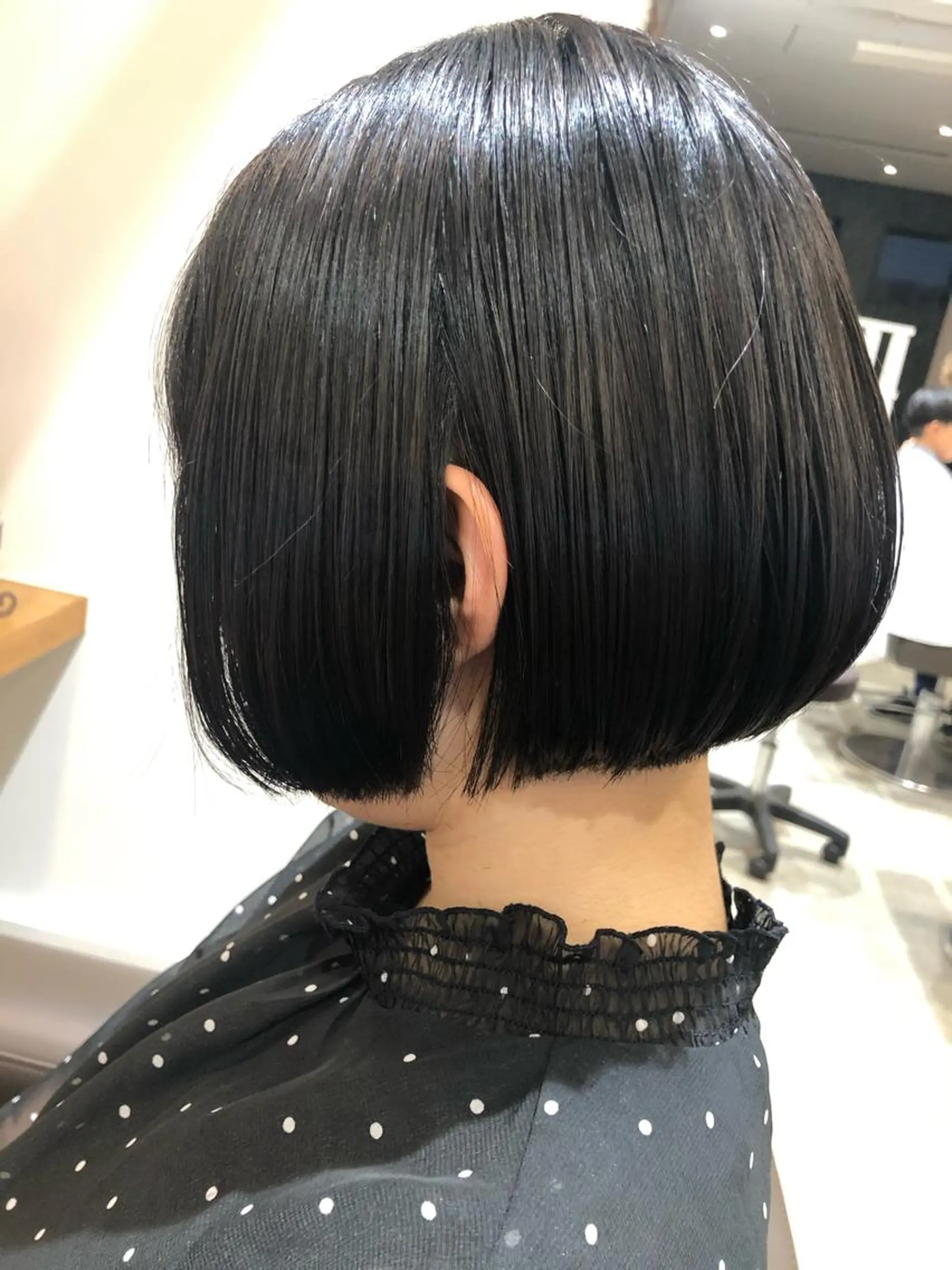 ショート ボブ 井上 舞のヘアスタイル
