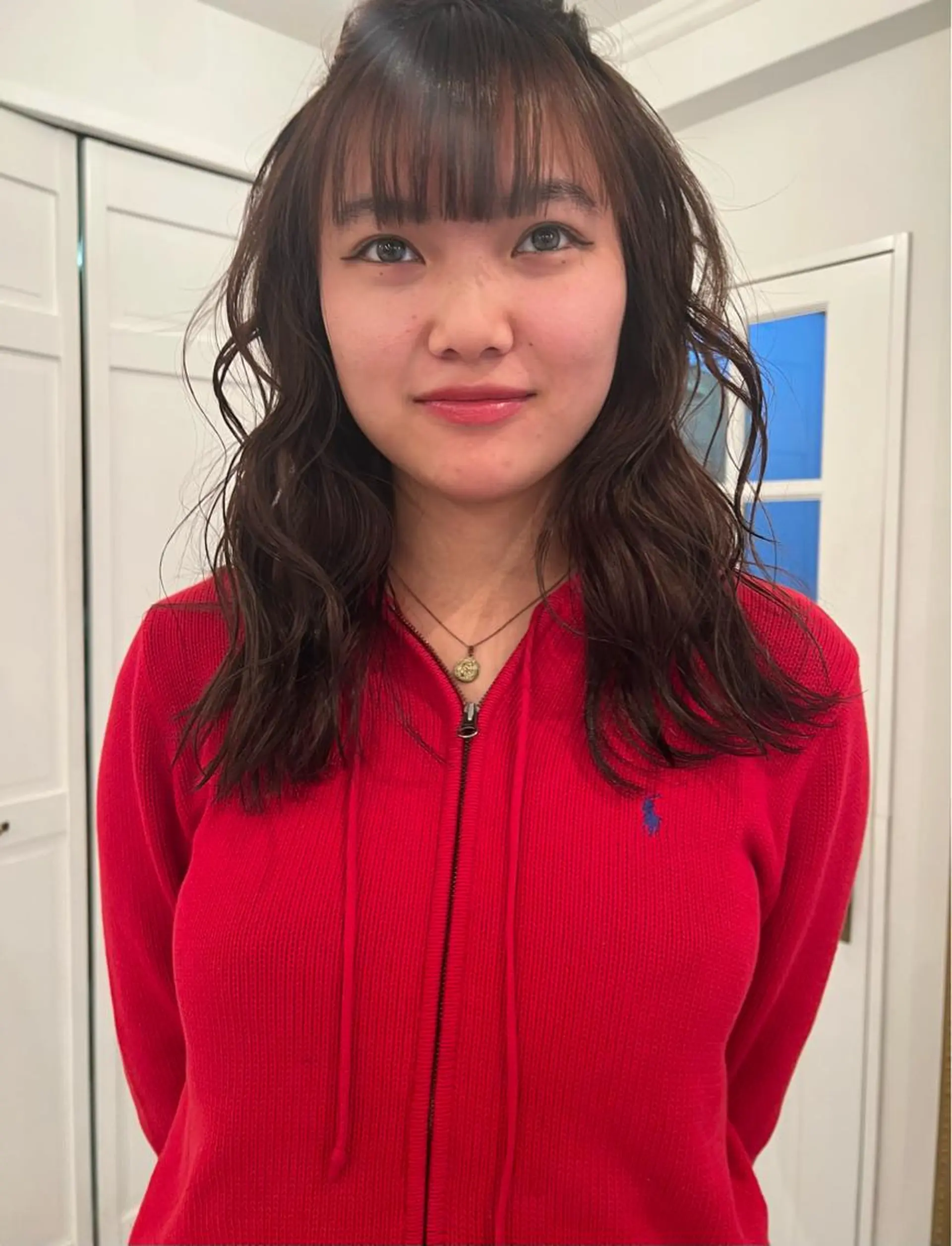 カラー ブリーチカラー🎀 韓国風/寺門美優のヘアスタイル