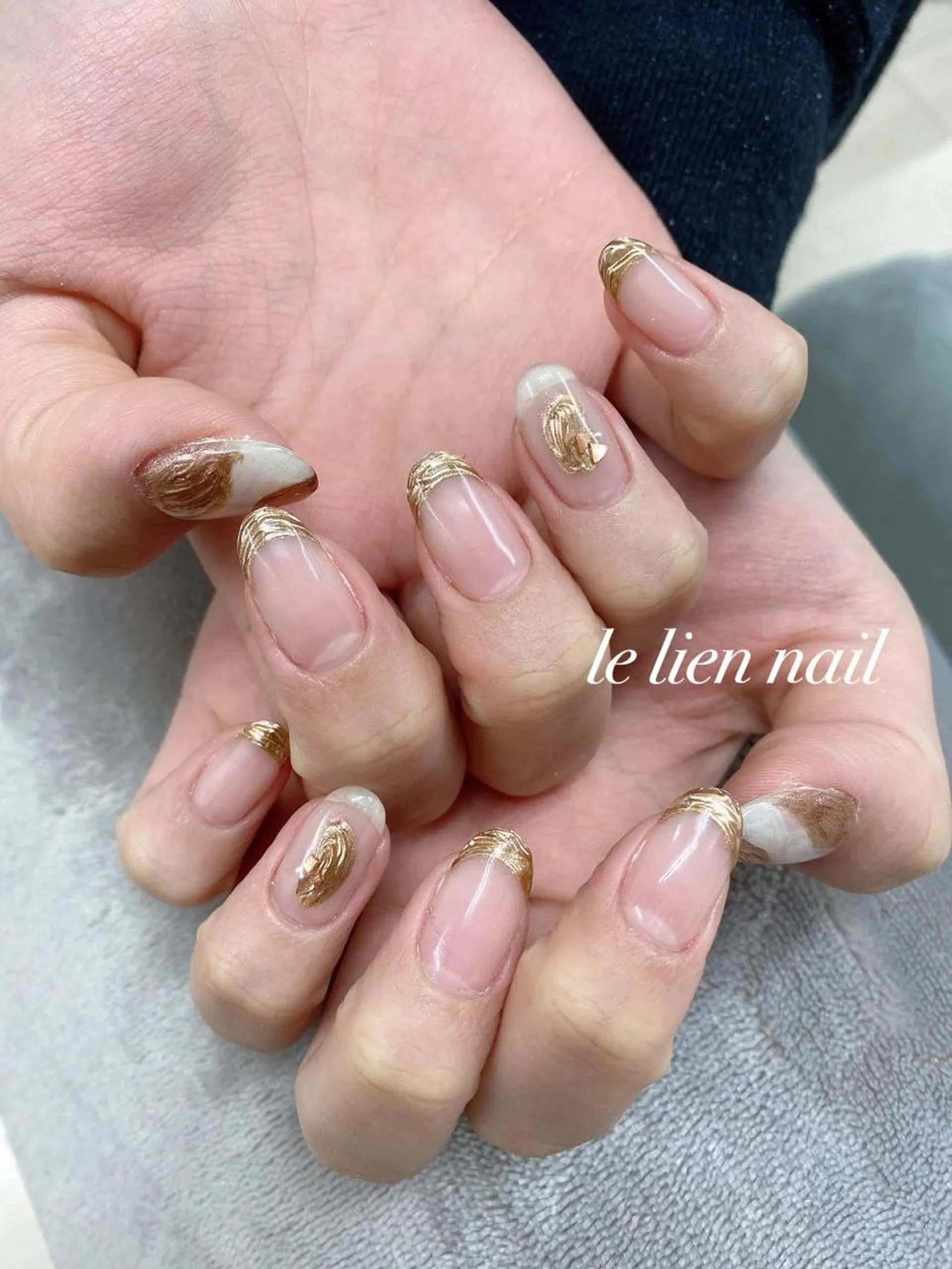 ネイル フレンチネイル ゴールド ミラーネイル ニュアンスネイル le lien nailのネイルデザイン