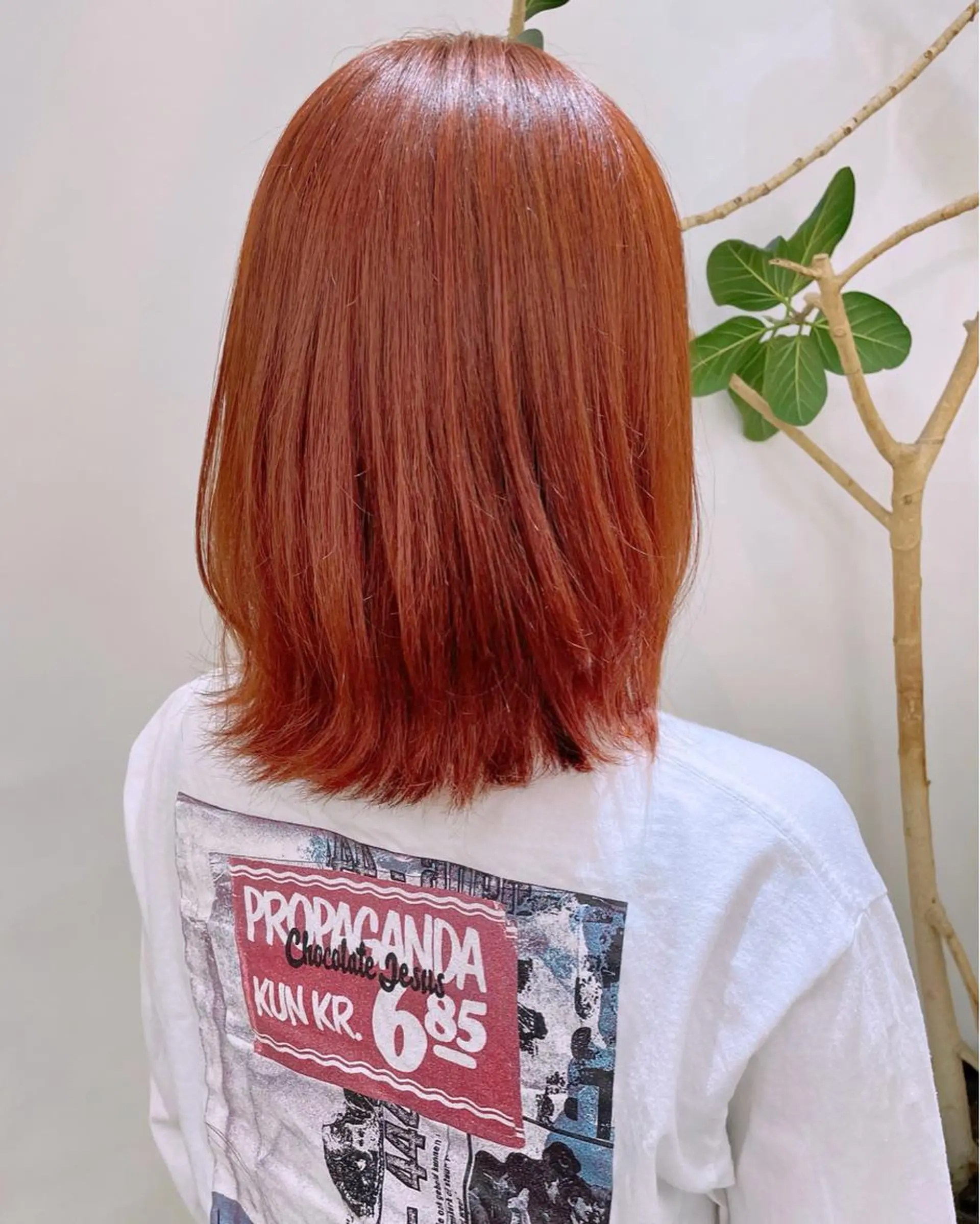 セミロング カラー 塩谷 雪花のヘアスタイル