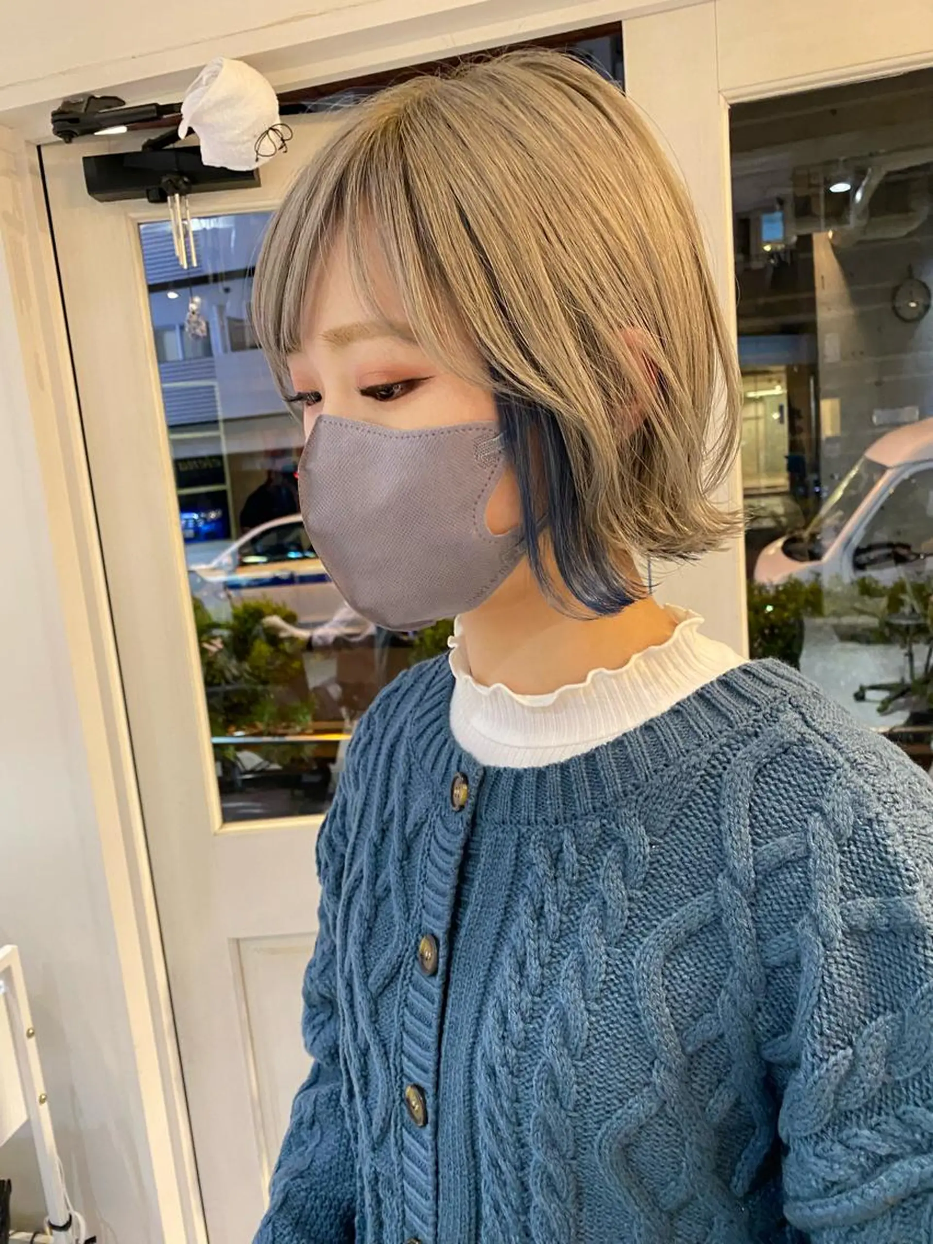 セミロング カラー ヘアアレンジ ブロンド ブルーカラー インナーカラー カット ヘアカラー TOPSTYLIST 🇬🇧JIMMYのヘアスタイル