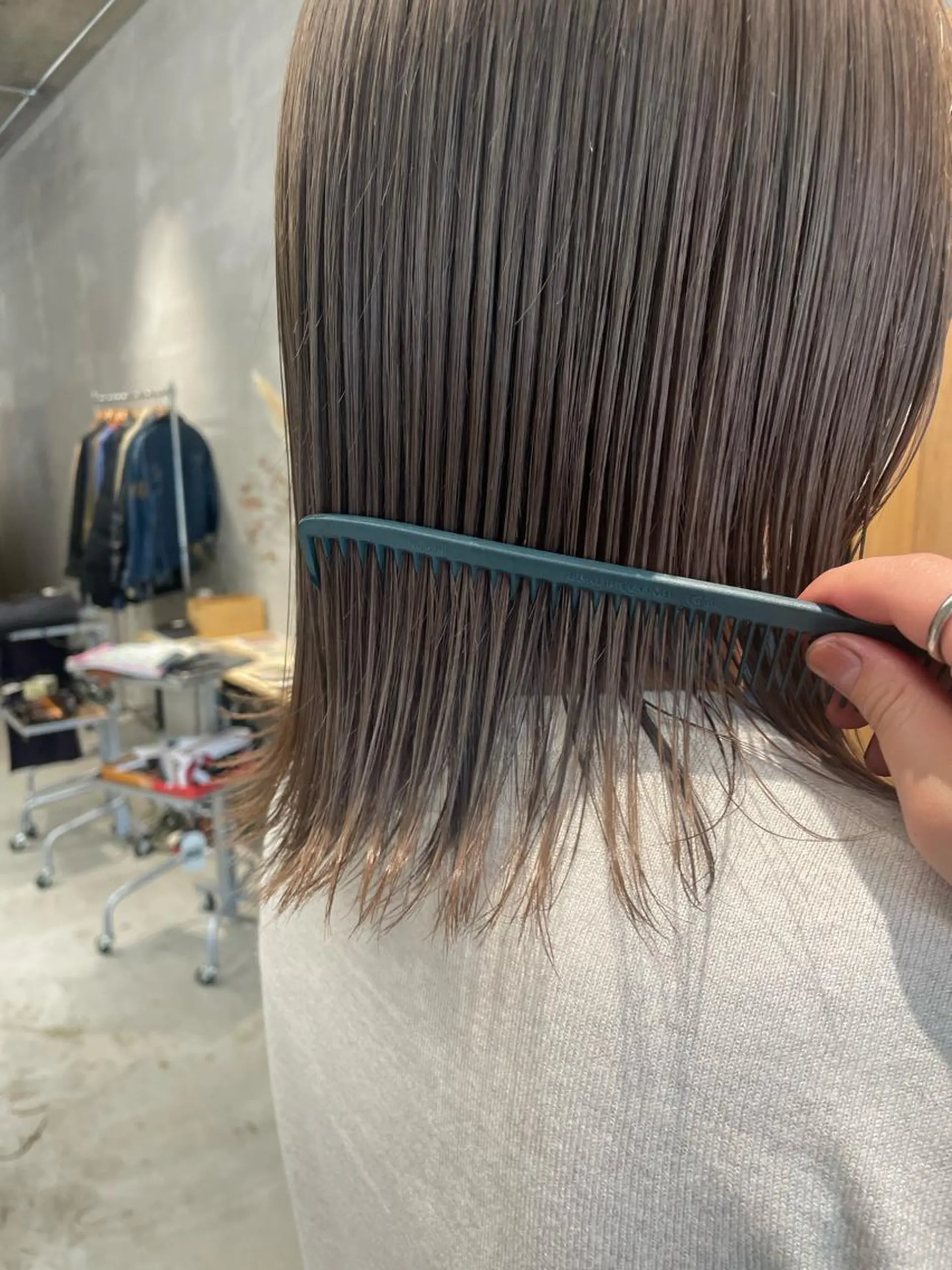 ミディアム カラー ヘアカラー Cafune juntos YOLO所属・大阪美容師/ スパニスト/東本真菜のヘアスタイル