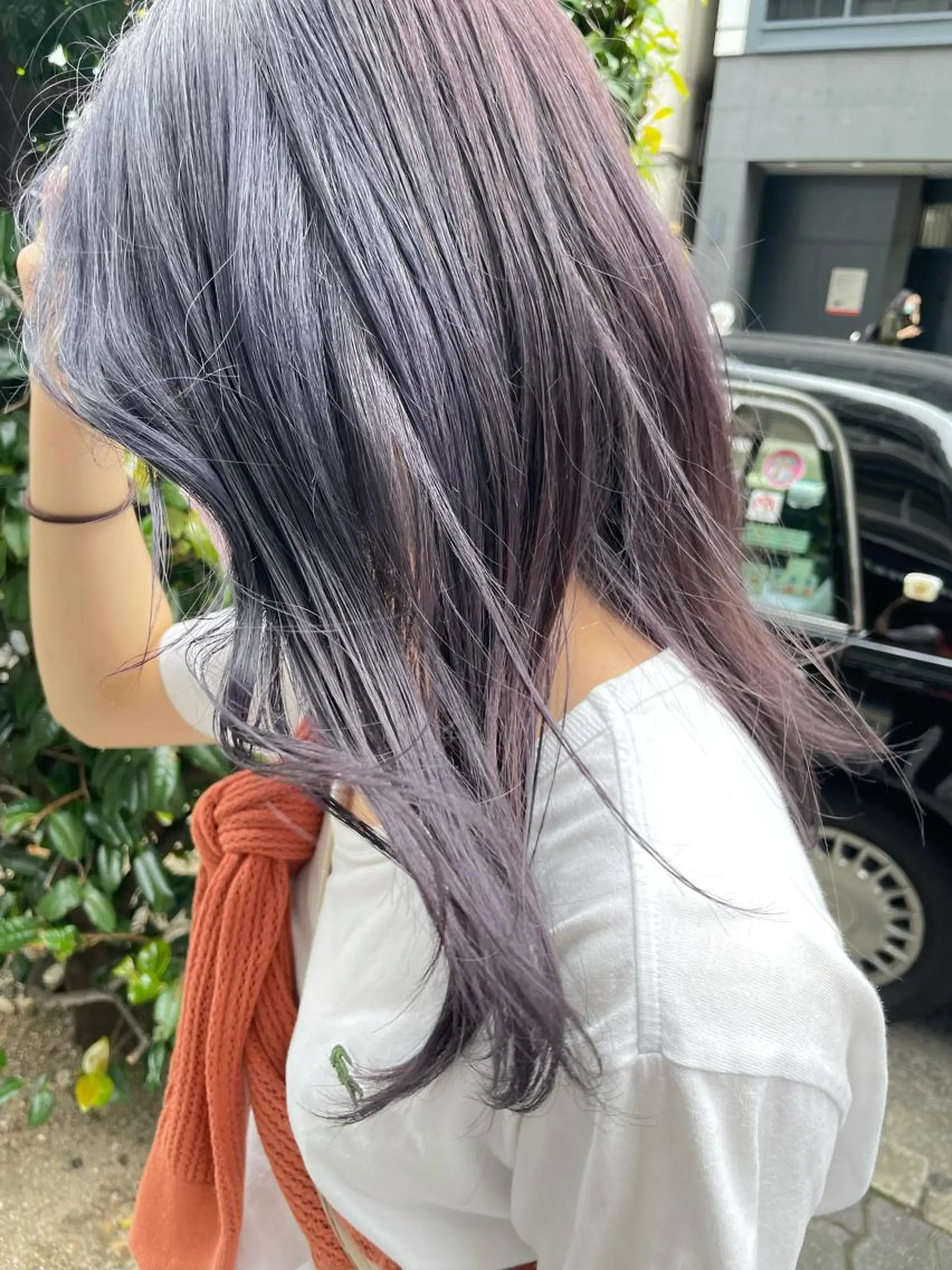 ロング カラー akane .のヘアスタイル