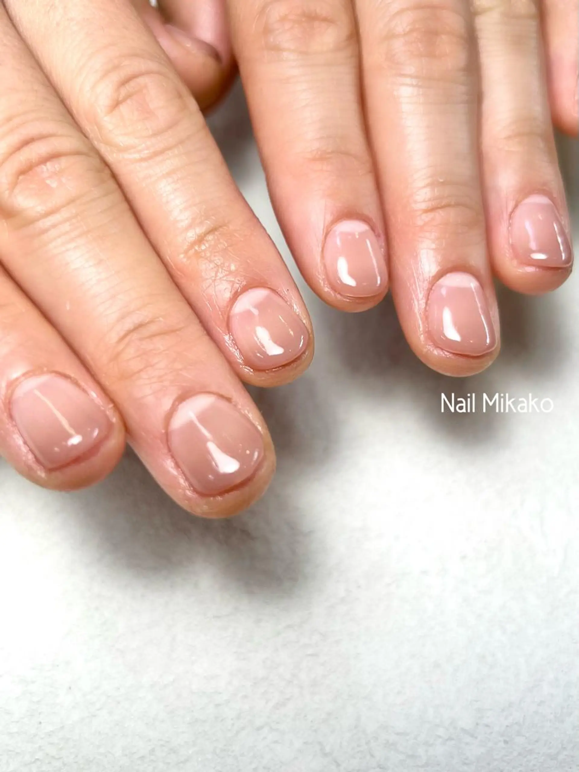 ネイル グラデーション オフィスネイル シンプルネイル ハンドネイル Nail_Mikako所属・Nail Mikakoのネイルデザイン