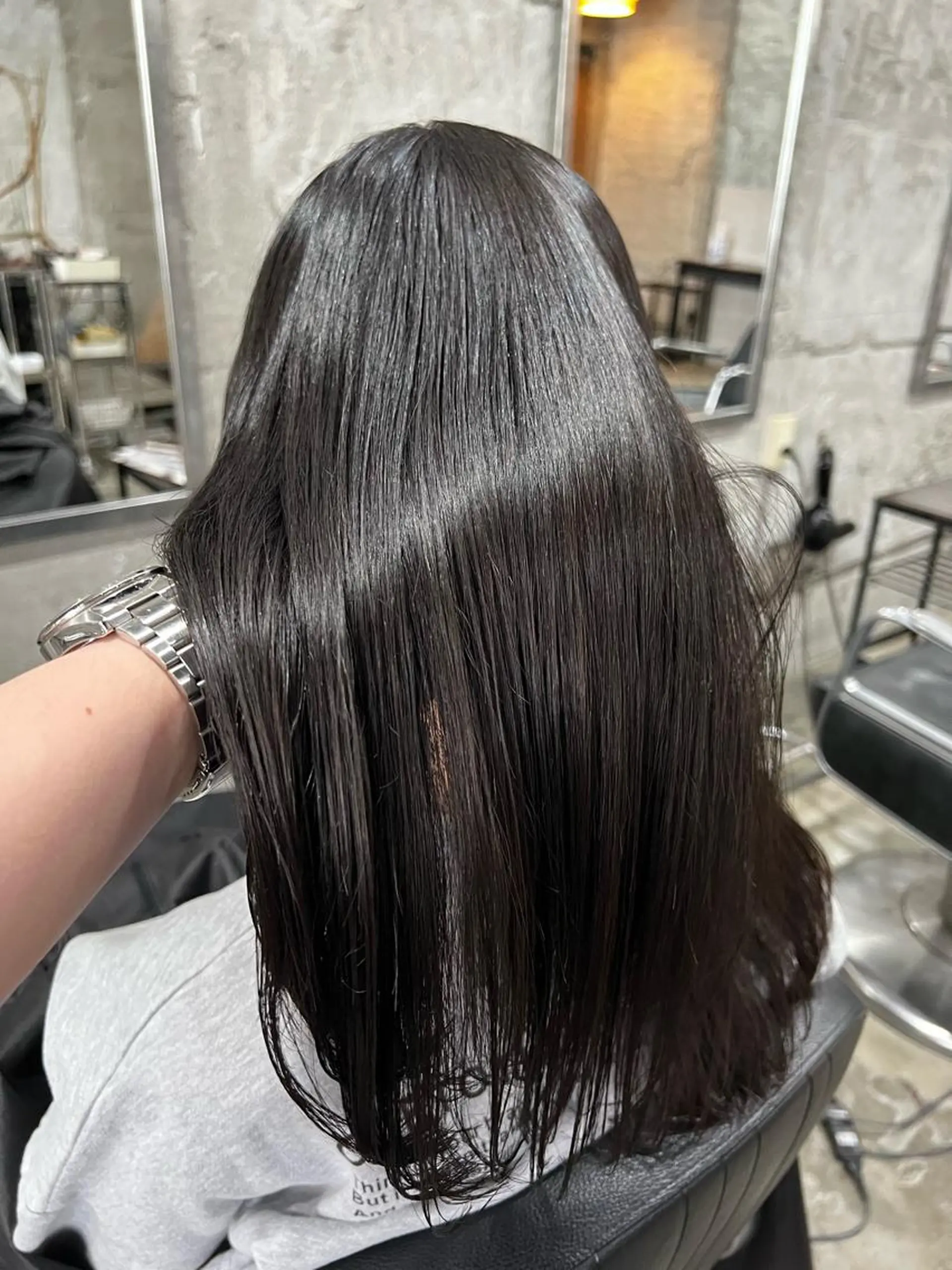 ロング パーマ 縮毛矯正 HI DEのヘアスタイル