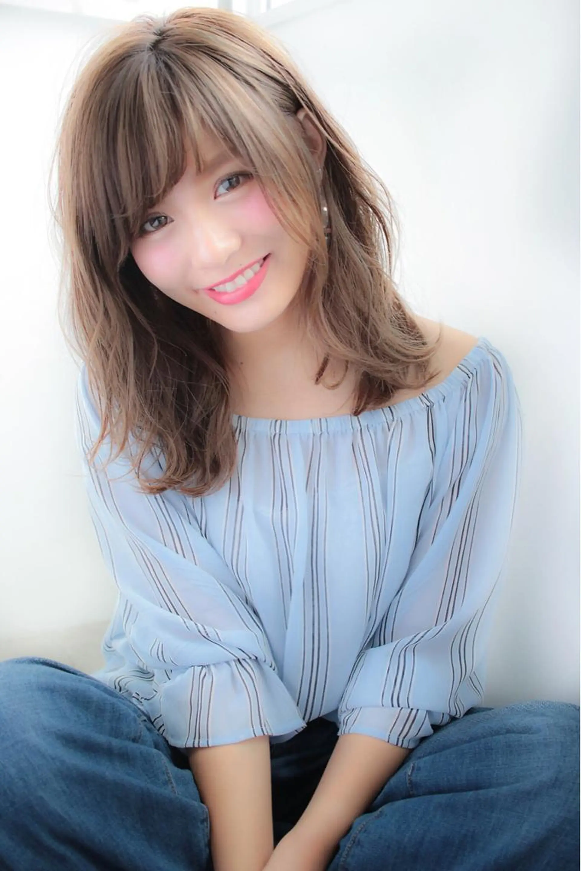 セミロング うる艶/レイヤー 🪞池袋LAND🪞のヘアスタイル