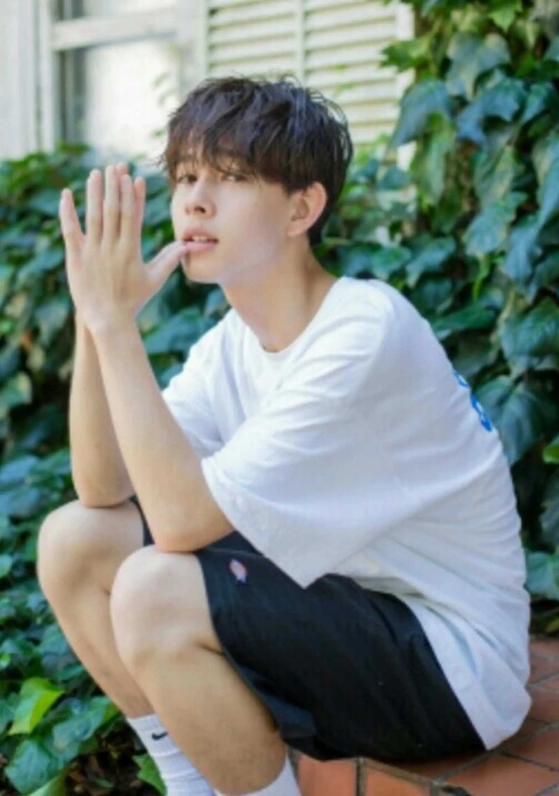 ショート ブリーチなしWカラー /酸性ストレート河本のヘアスタイル