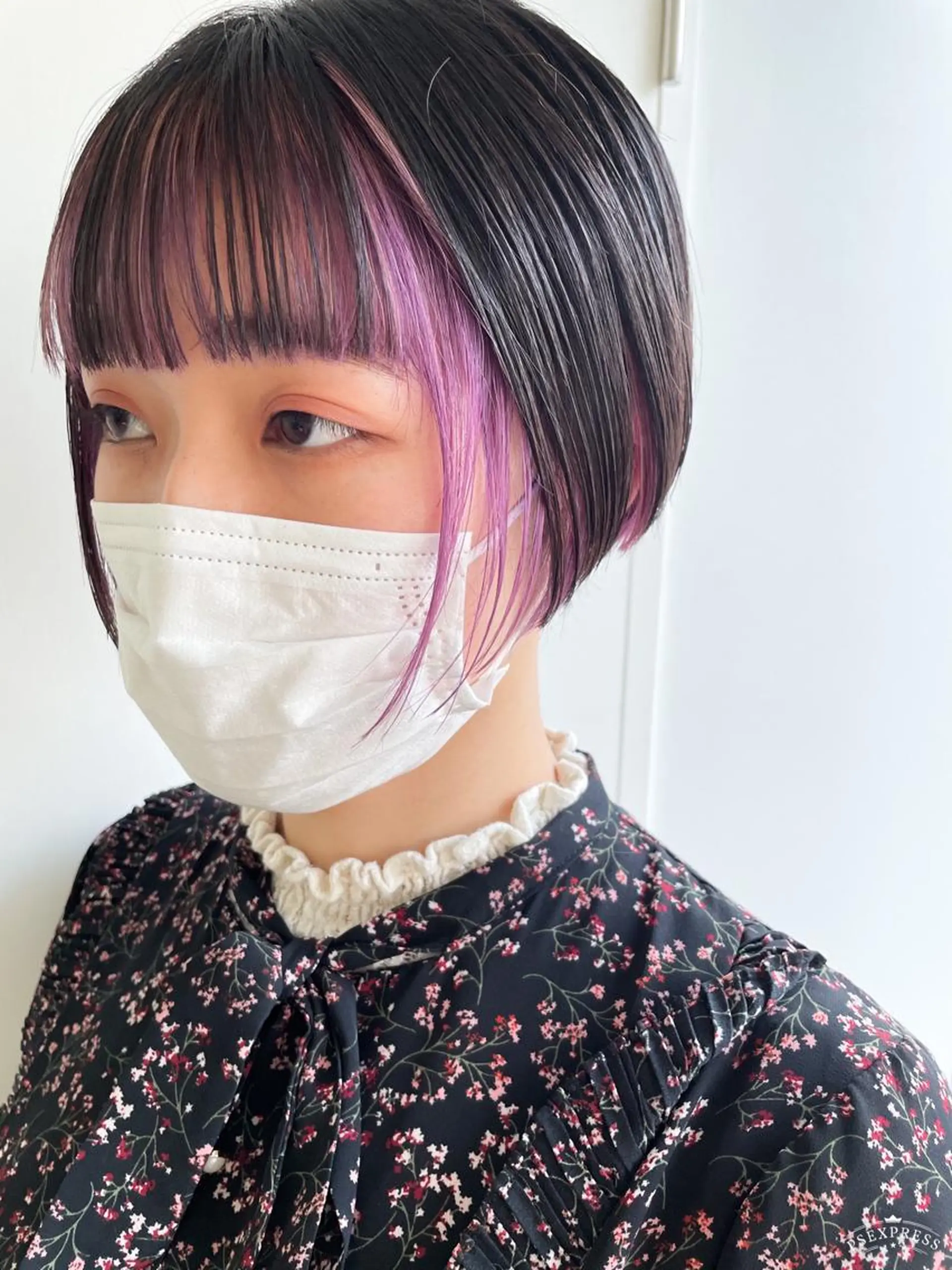 ショート nuu所属・💜ショート💜 ウルフ、ボブ二色亜美のヘアスタイル