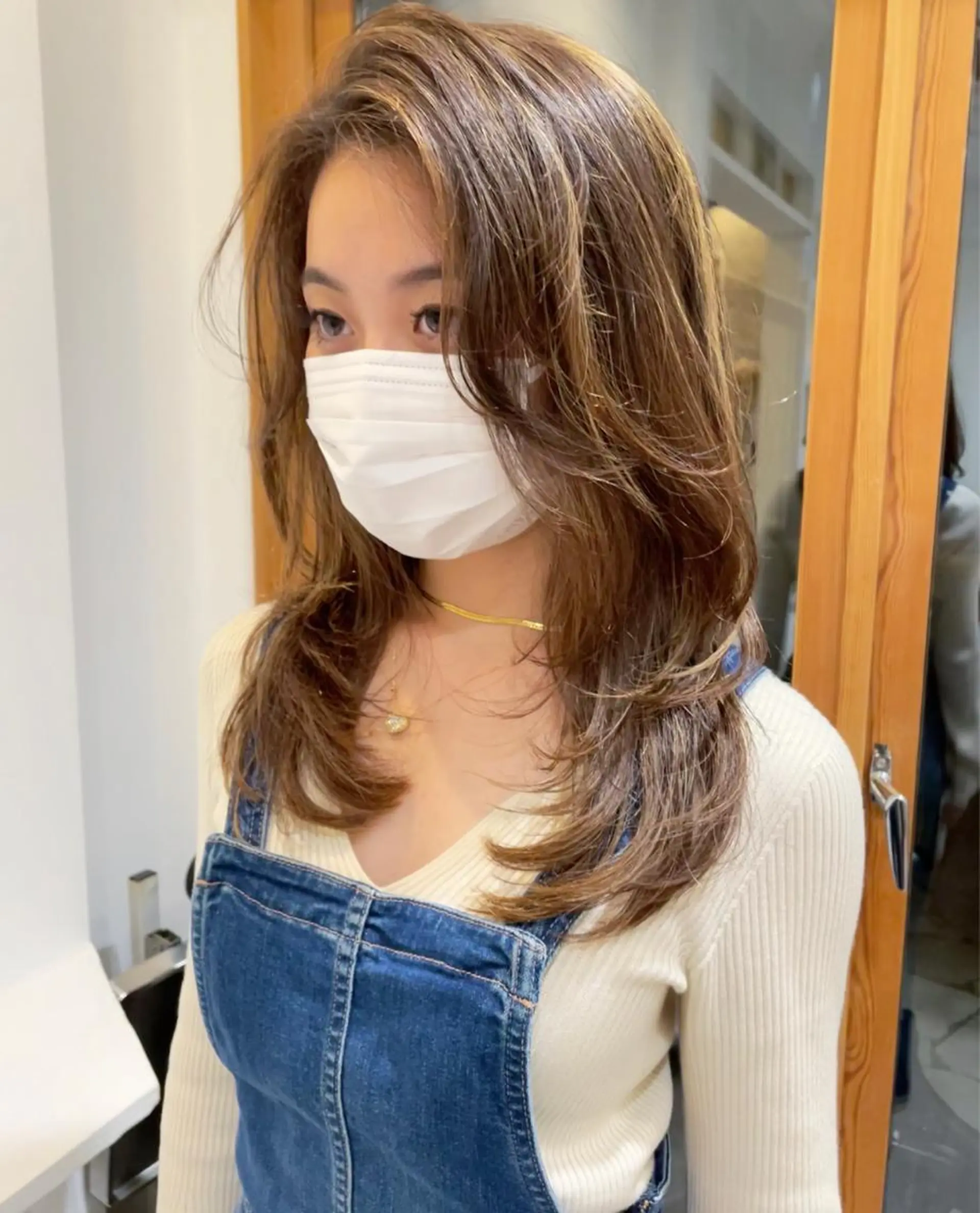 ロング カラー ロングレイヤー ハイライトカラー ハイライト レイヤーカット ロング カット ヘアカラー トリートメント 髪質改善ストレート✨ パーマヘア✨YUKIのヘアスタイル