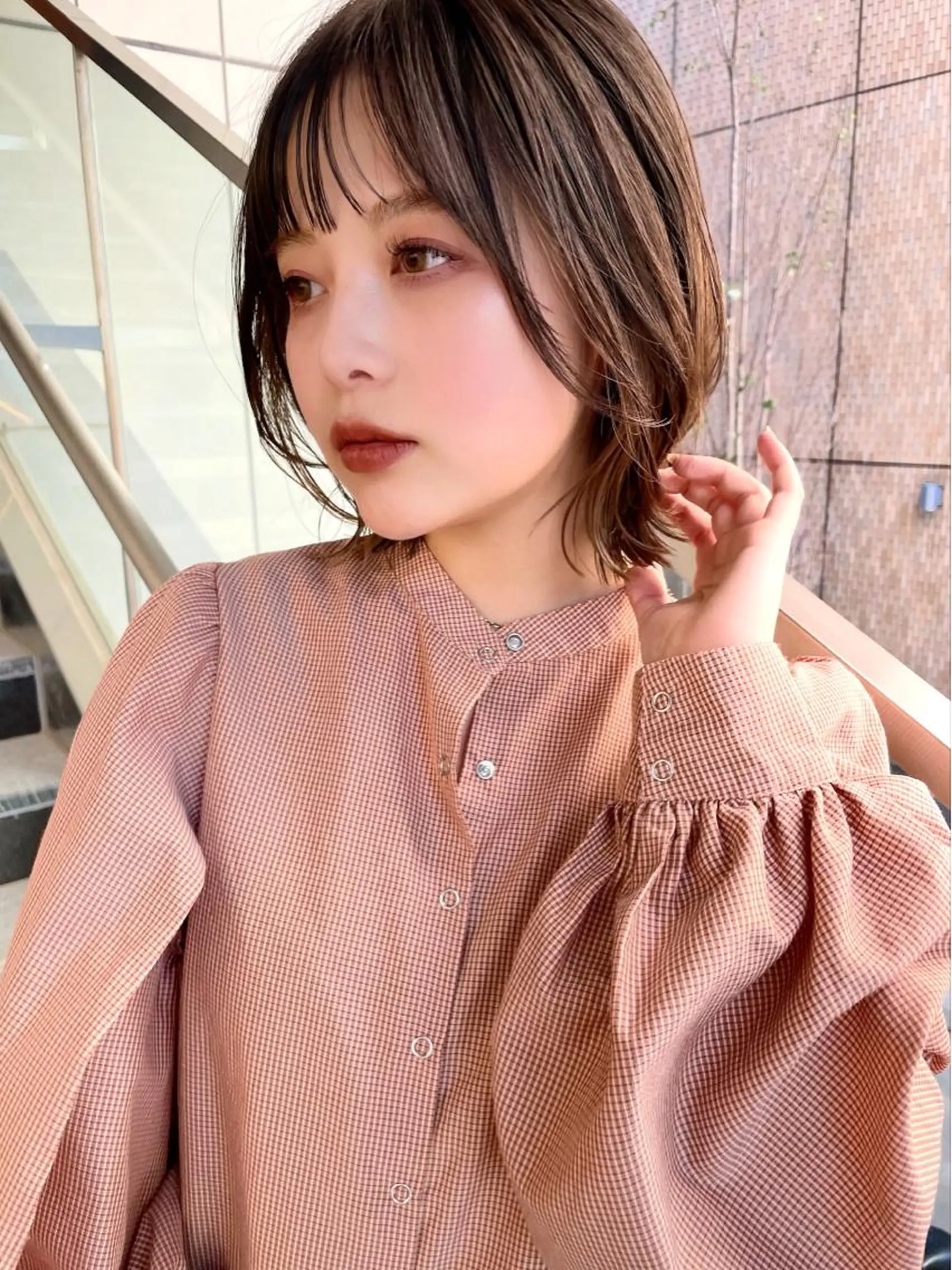 ミディアム ボブ くびれヘア シースルーバング カット 結べるレイヤーボブ くびれLady表参道のヘアスタイル