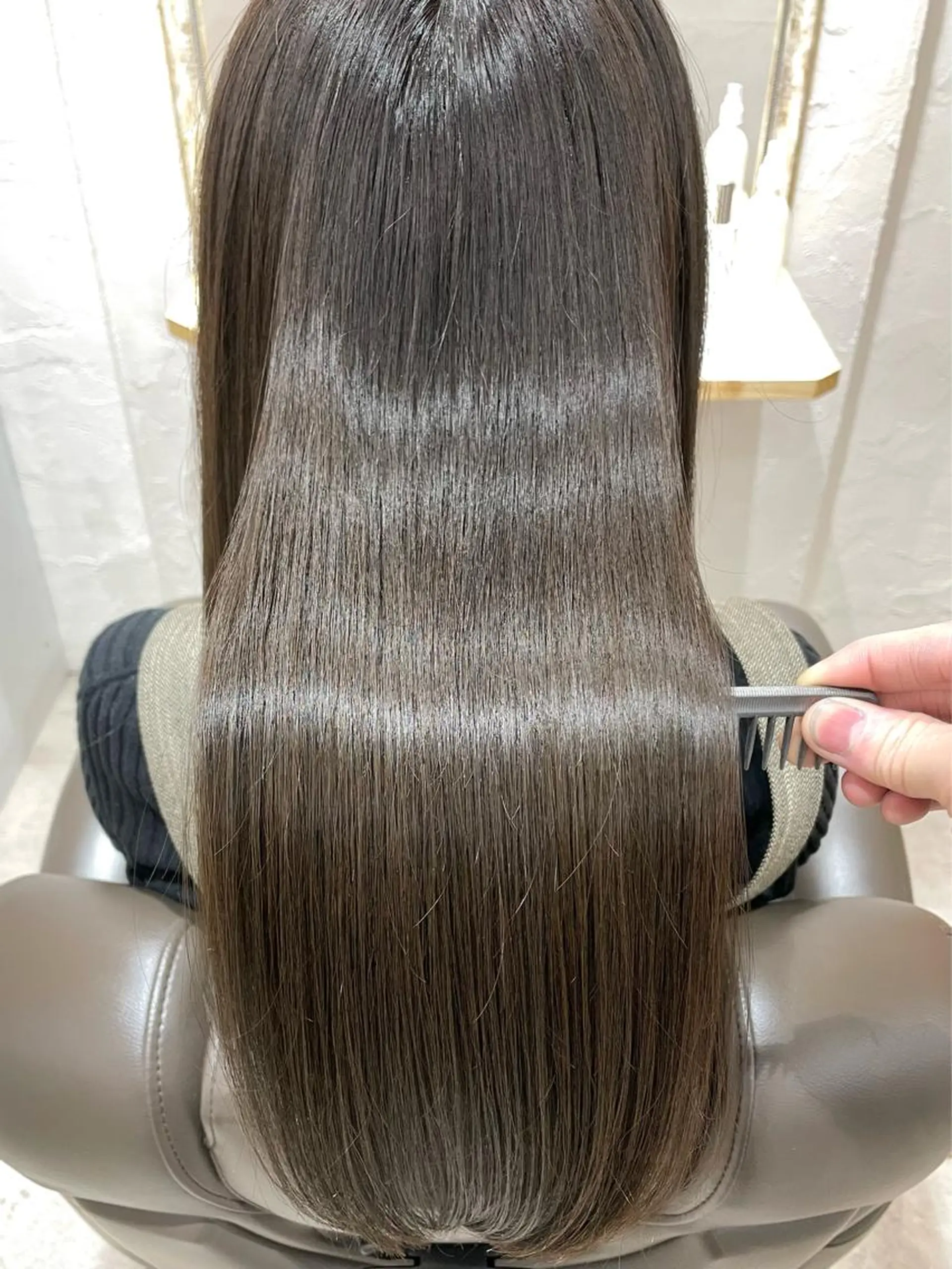 セミロング 切りっぱなしボブ セミロングパーマ ボブ ウルフカット カット 縮毛矯正 トリートメント 銀座No.1髪質改善 縮毛矯正/本木のヘアスタイル