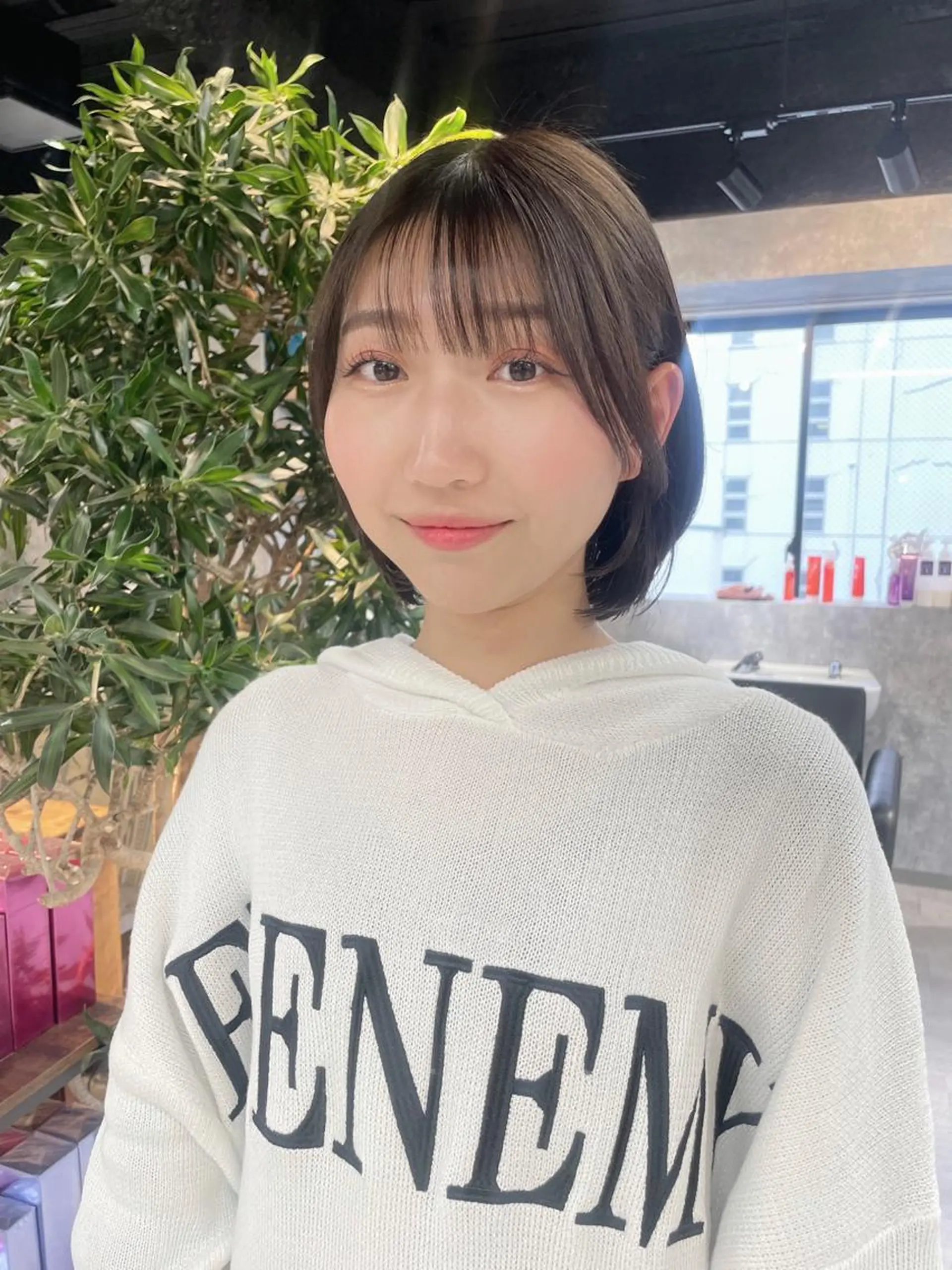 ミディアム カラー 透明感カラー サイドバング カット ヘアカラー トリートメント 宮城 ほのかのヘアスタイル