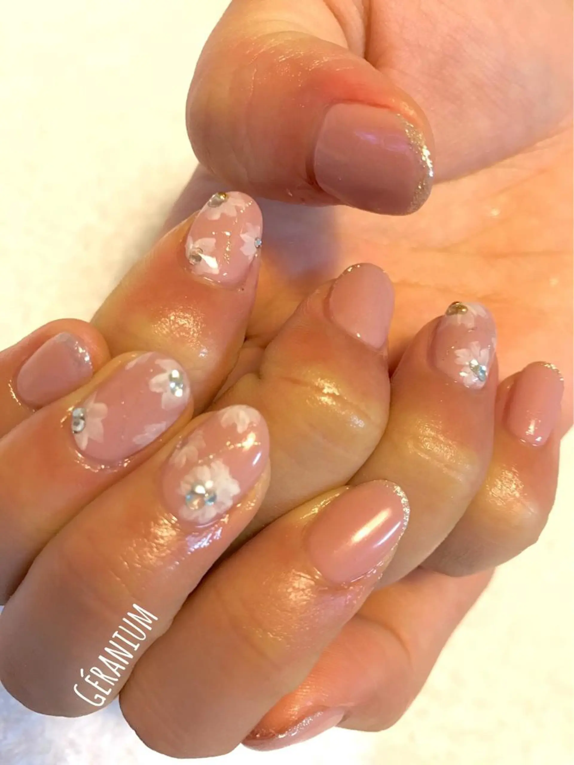 ネイル GéRanium Harukaのネイルデザイン