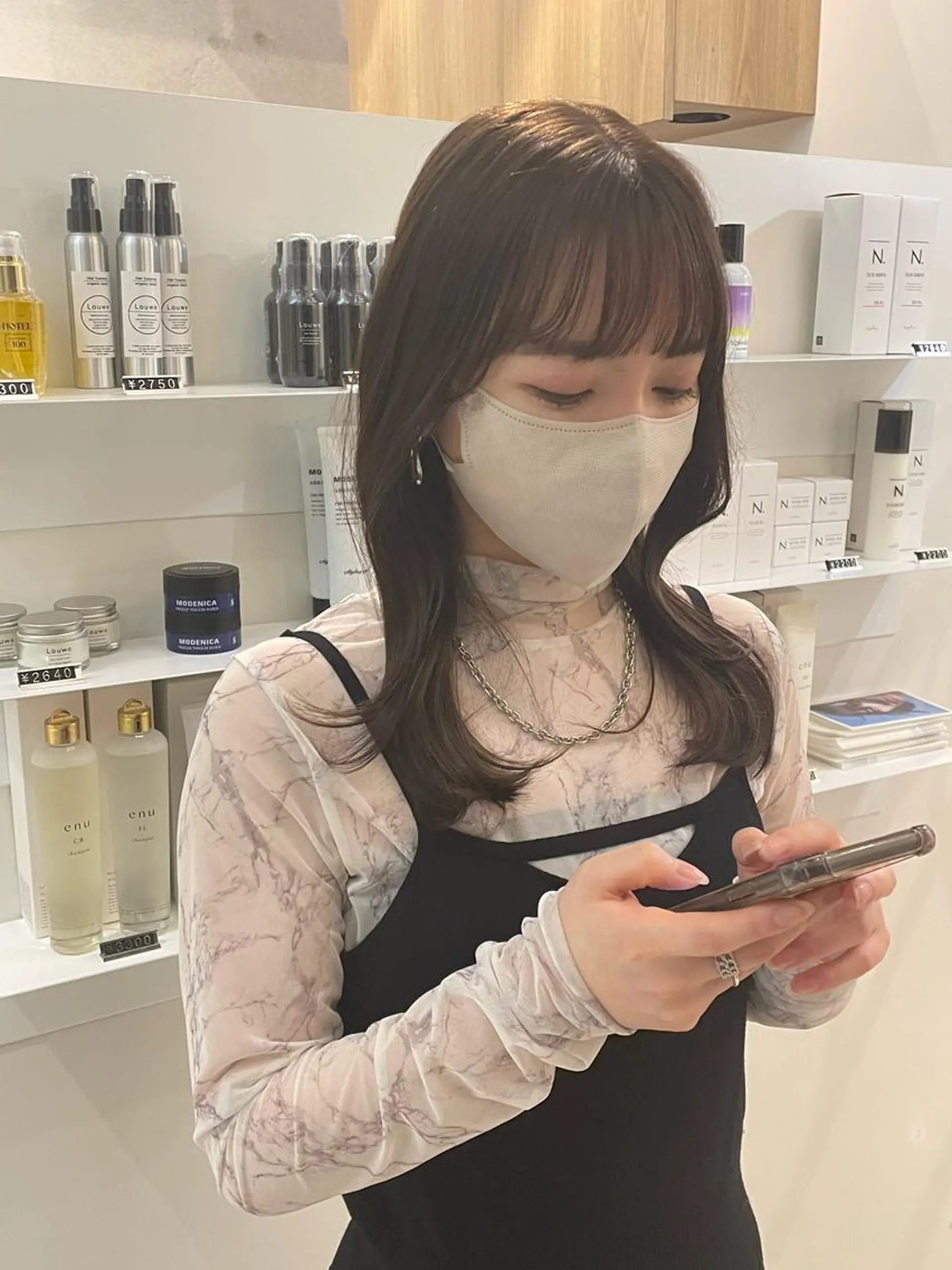 ロング カラー レイヤーカット カット ヘアカラー トリートメント レイヤーカット🎀 kanaのヘアスタイル